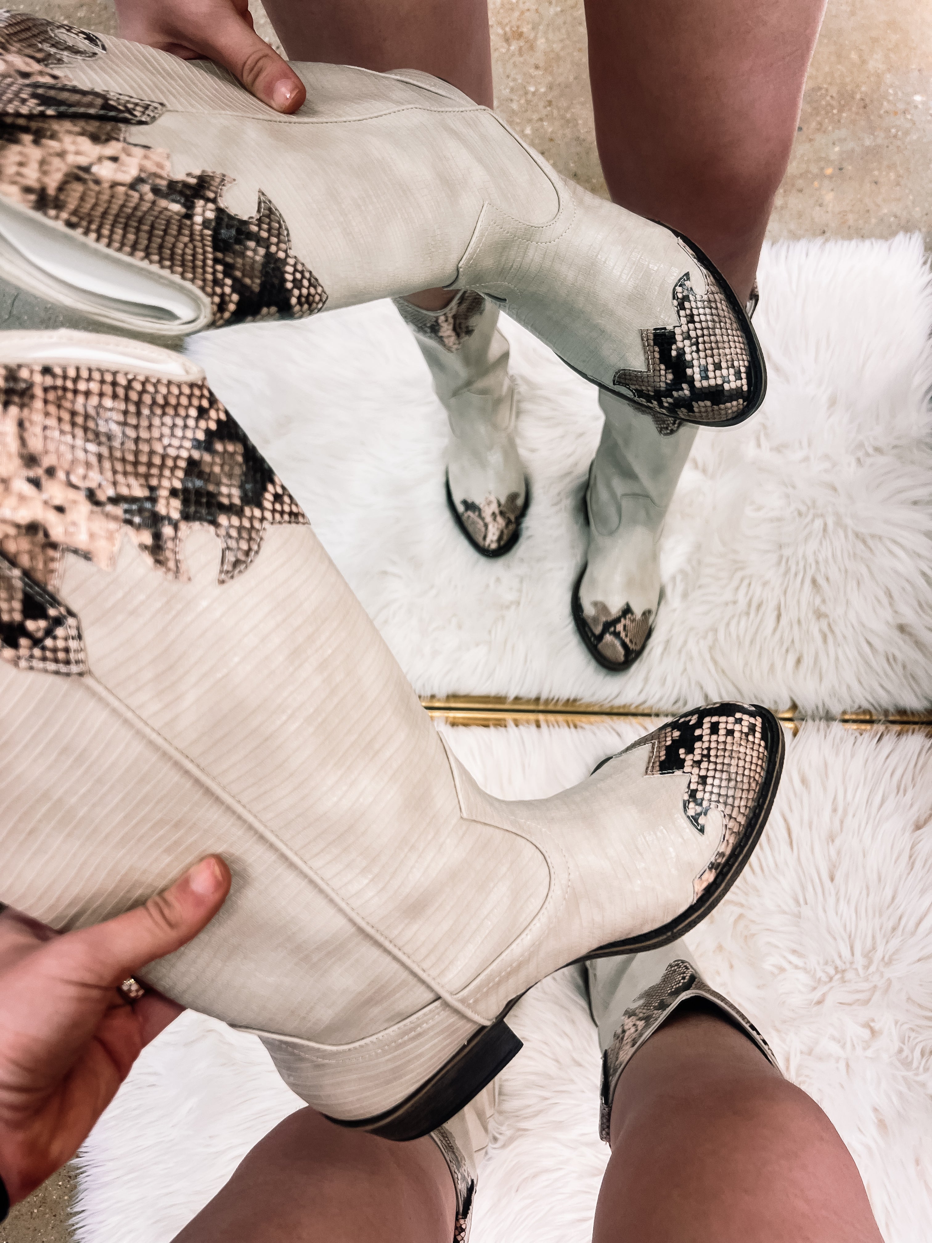 Dutton Western Boot in Ivory