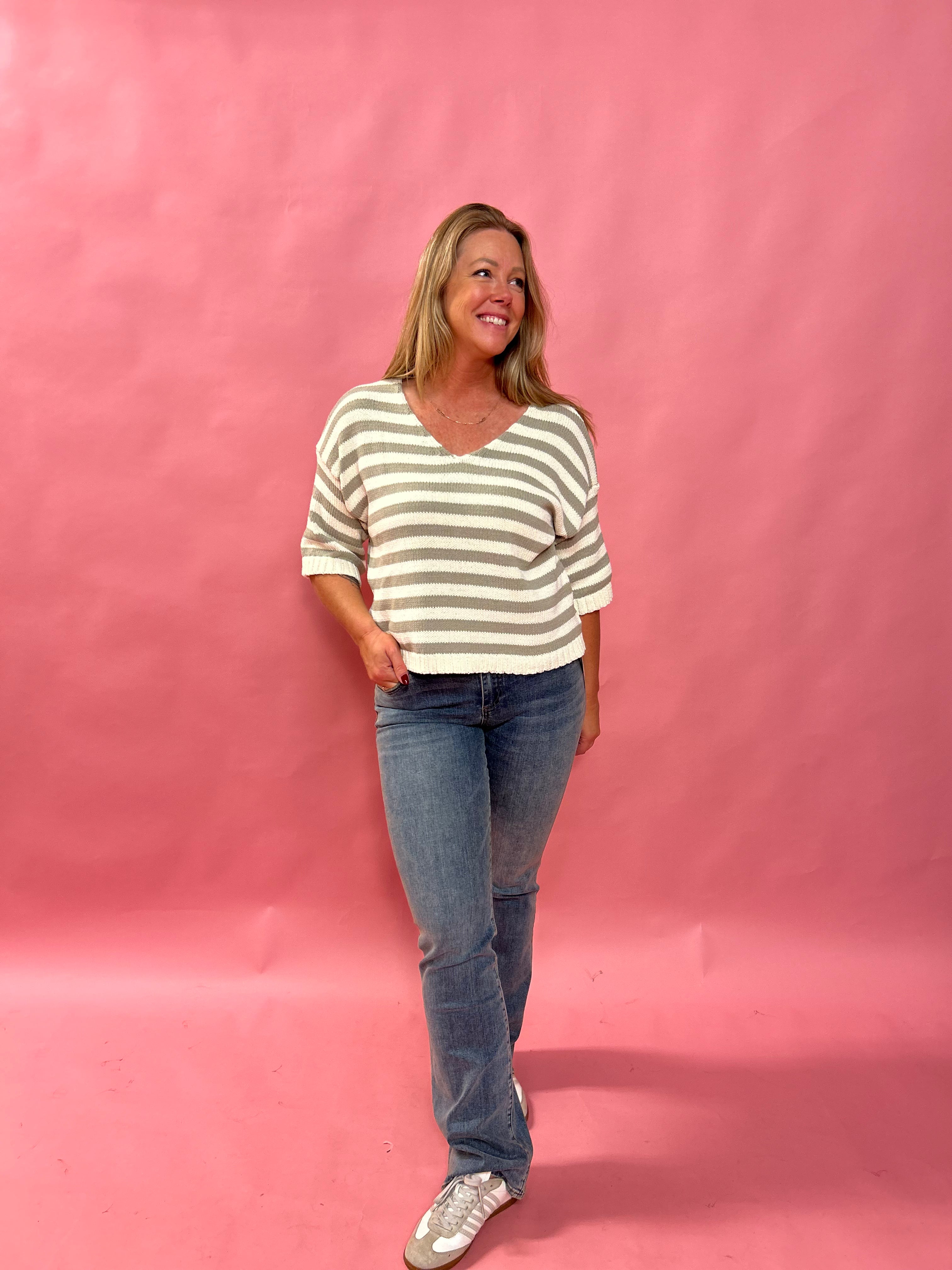 Easy Stripes V-Neck Knit Top