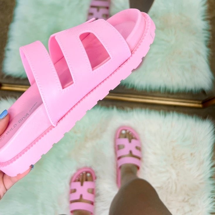 Gino Slide Sandal in Pink