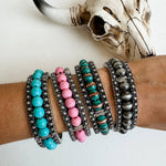 Navajo Style Pearl with Concho Stretch Bracelet