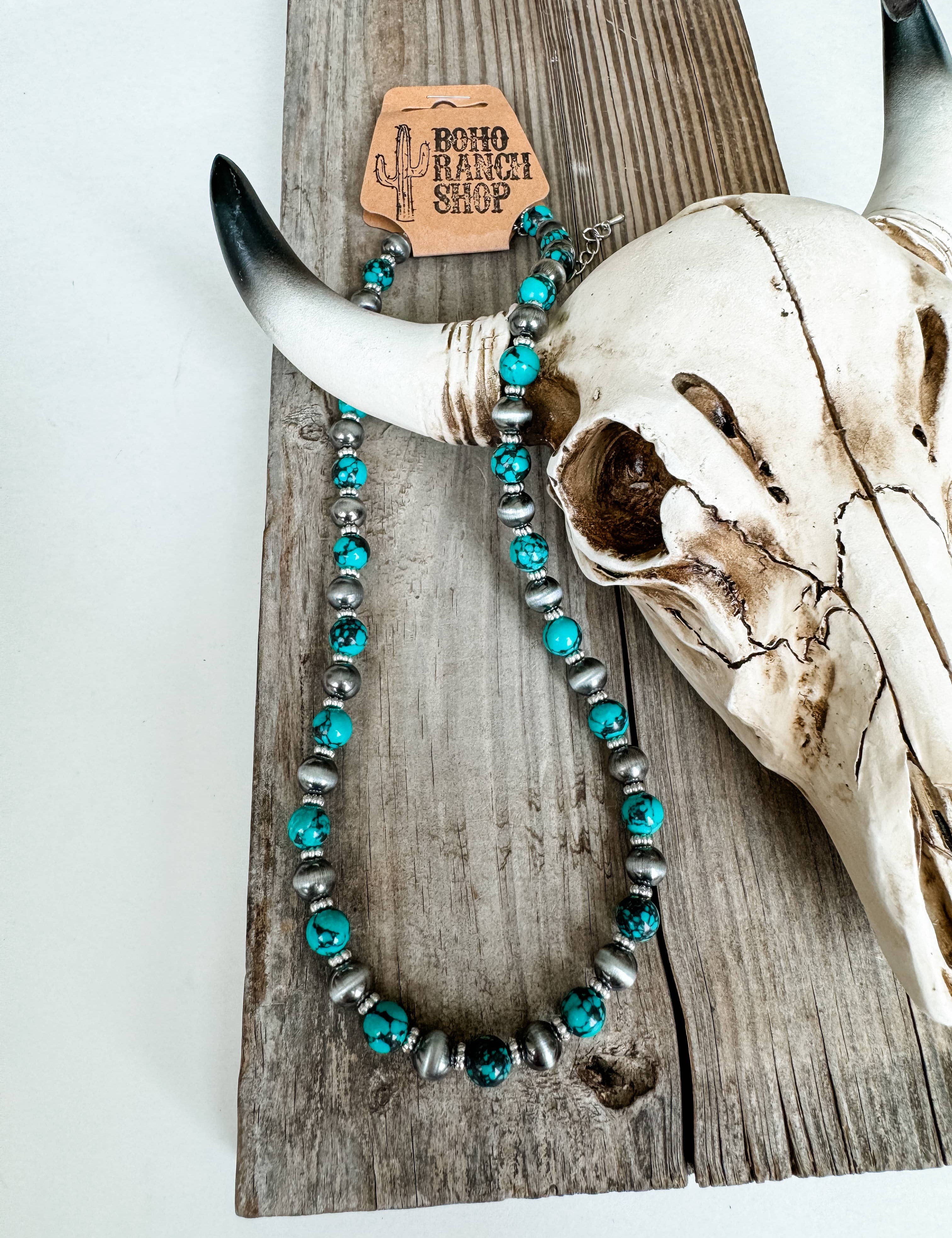 Western Navajo Style Pearl and Bead 18” Necklace