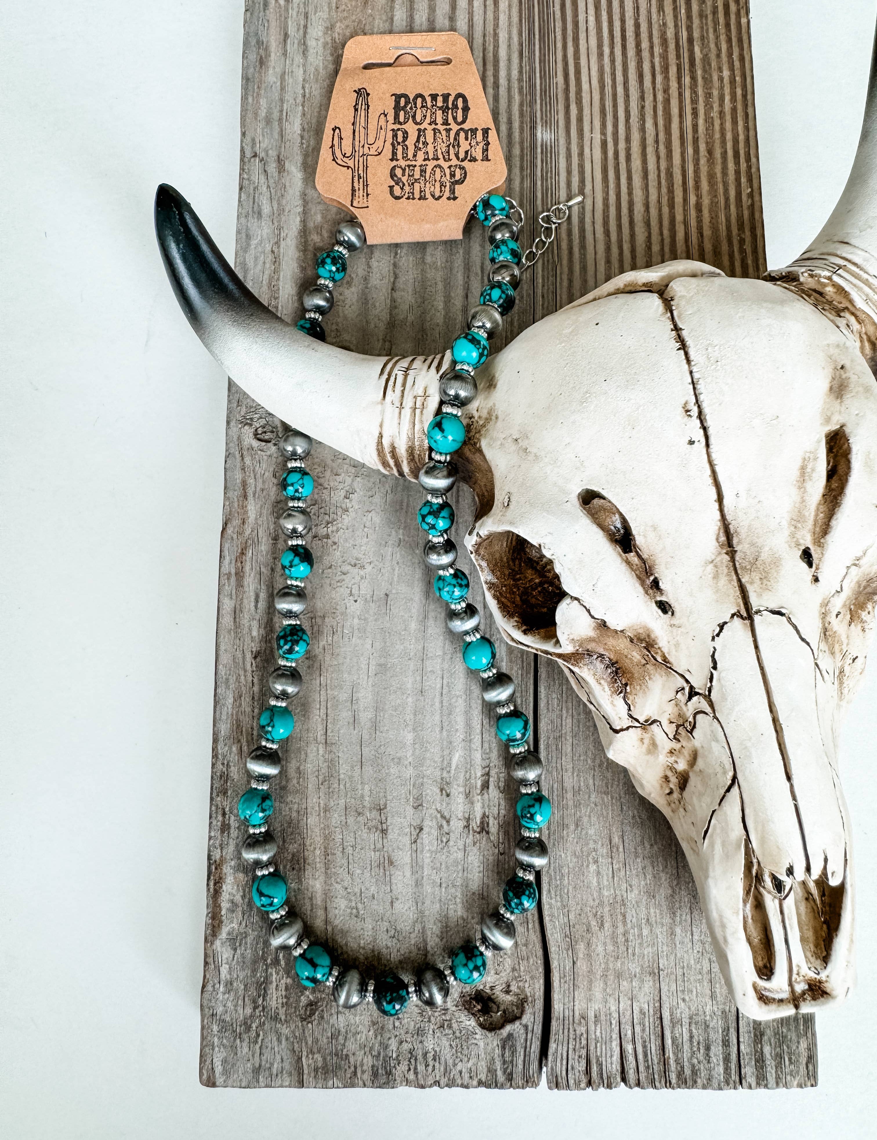 Western Navajo Style Pearl and Bead 18” Necklace