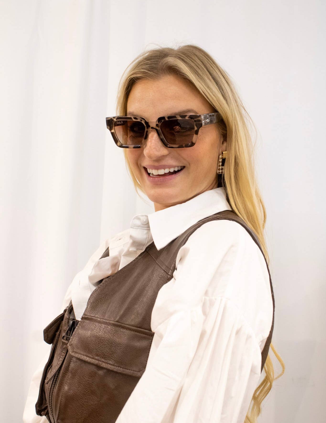 Allie - Women's Polarized Medium Rectangle Sunglasses - Shabby 2 Chic Boutiques