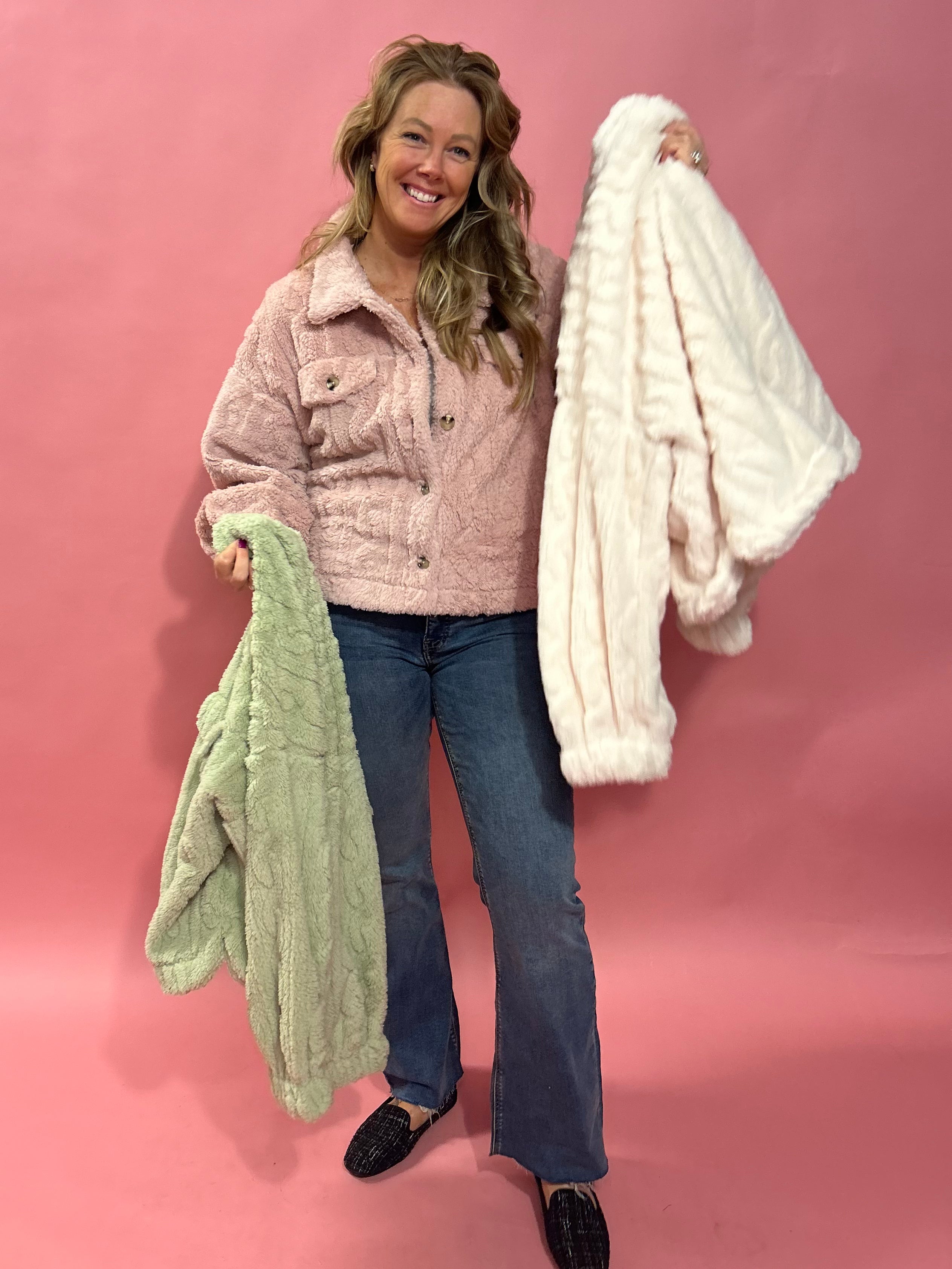 Avery Sherpa Jacket in Blush