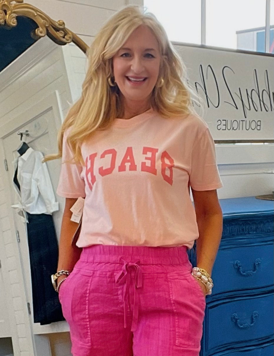 Beach Boyfriend T-Shirt in Peach