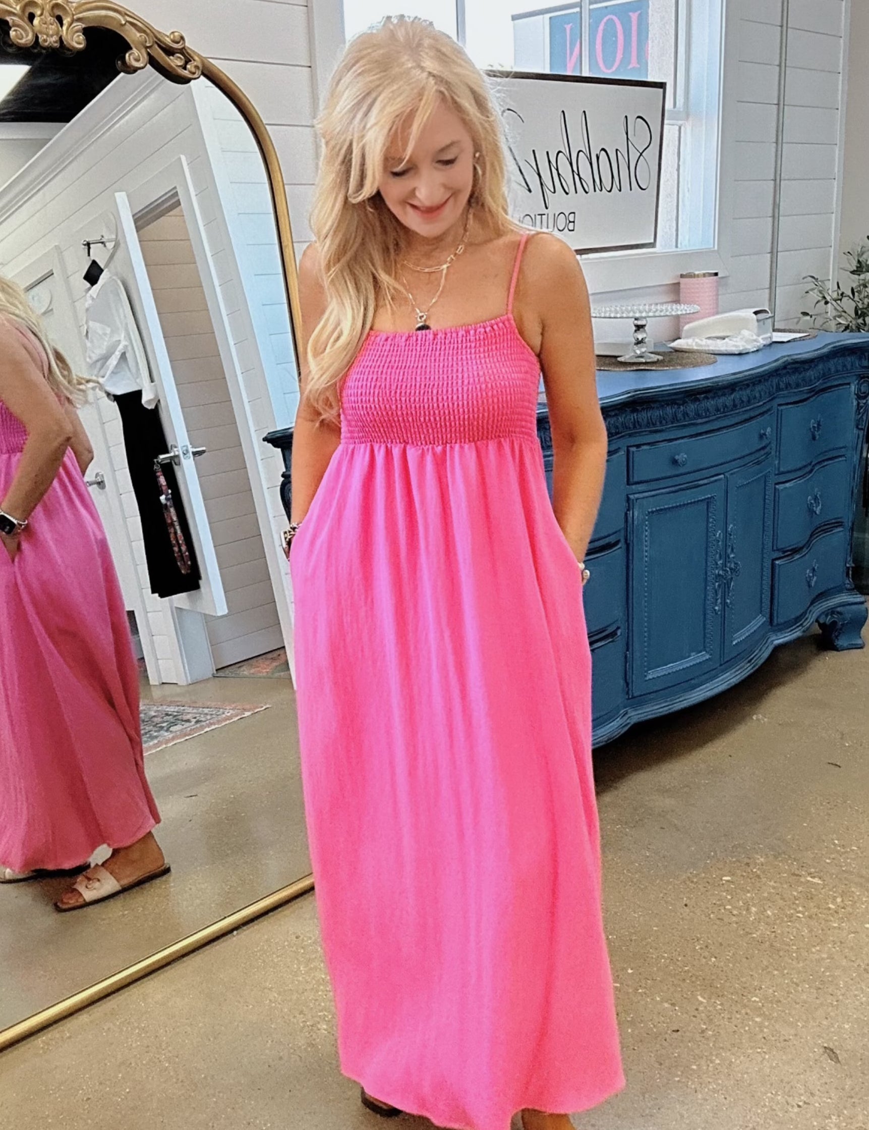 Beachside Midi Dress in Pink