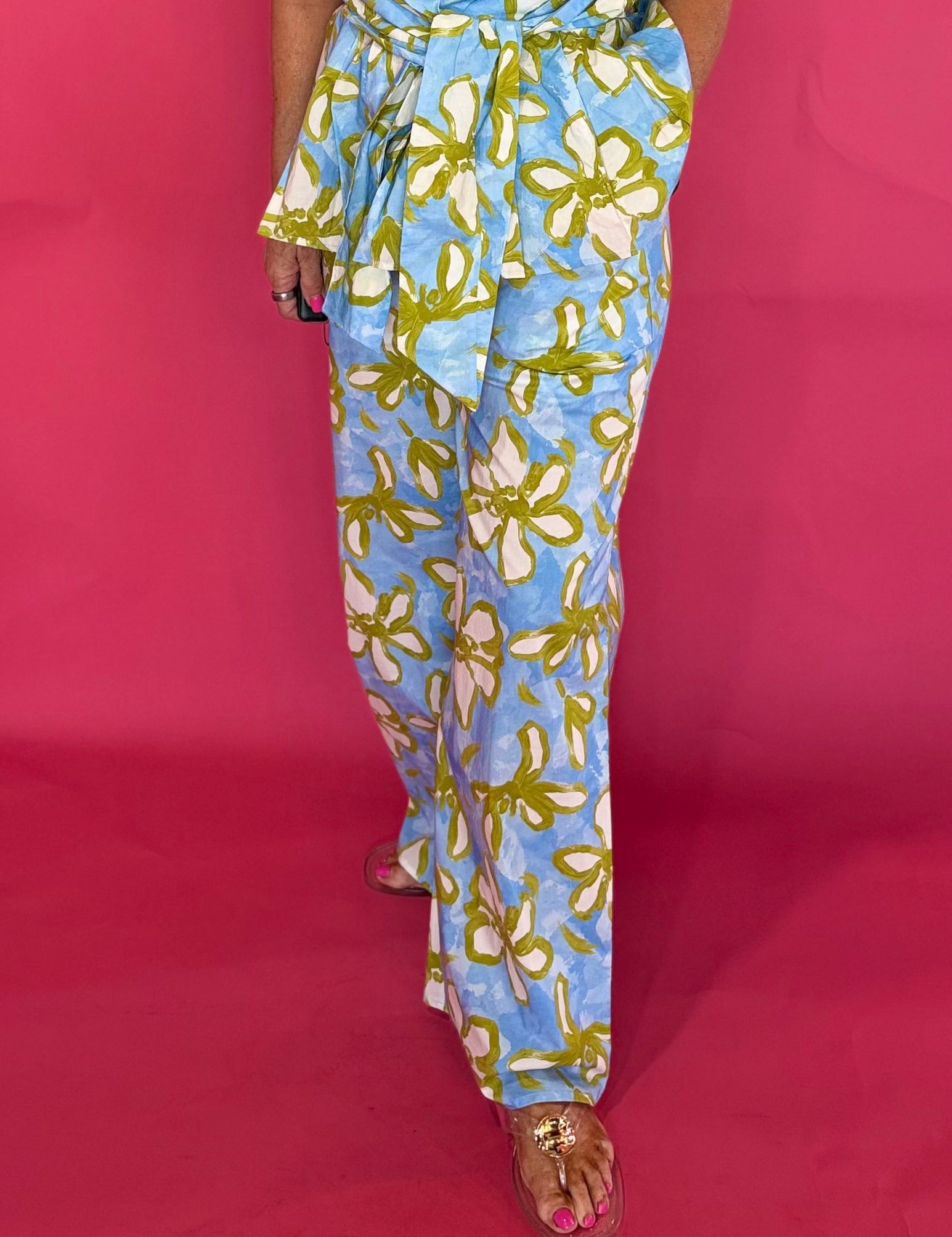 Blue and yellow floral wide-leg pants with elastic drawstring waist and side pockets – Shabby 2 Chic Boutiques