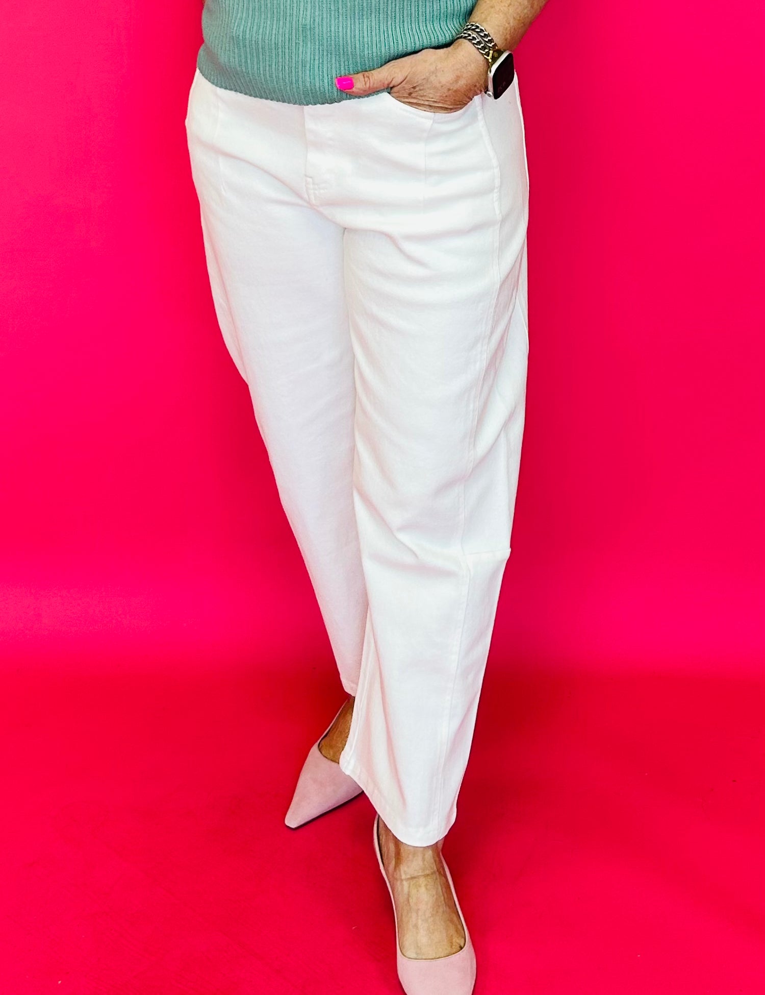 Bold Barrel Mid-Rise Jeans in White - Shabby 2 Chic Boutiques