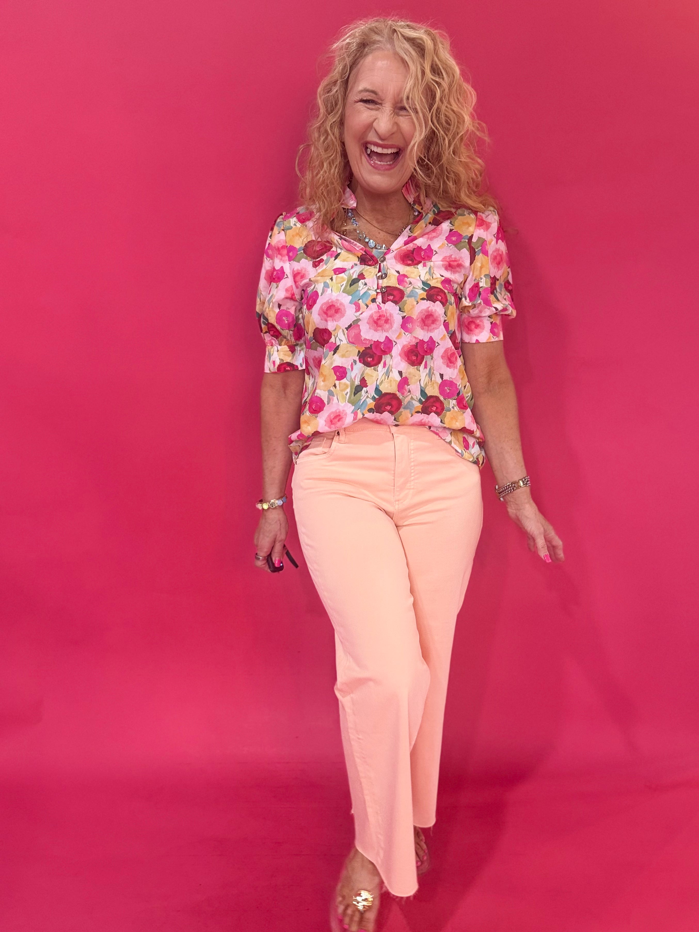 Bouquet of Confidence Puff Sleeve Floral Blouse