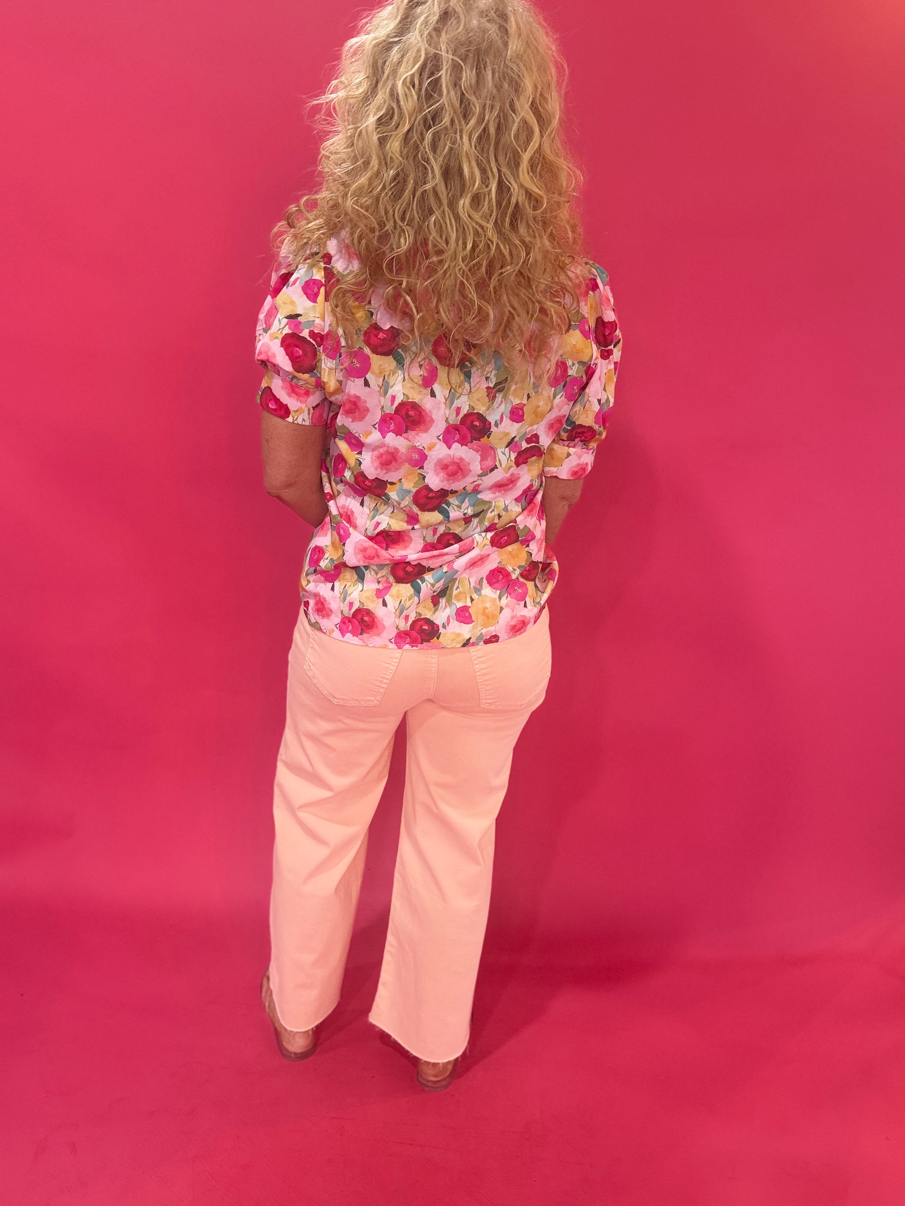 Bouquet of Confidence Puff Sleeve Floral Blouse