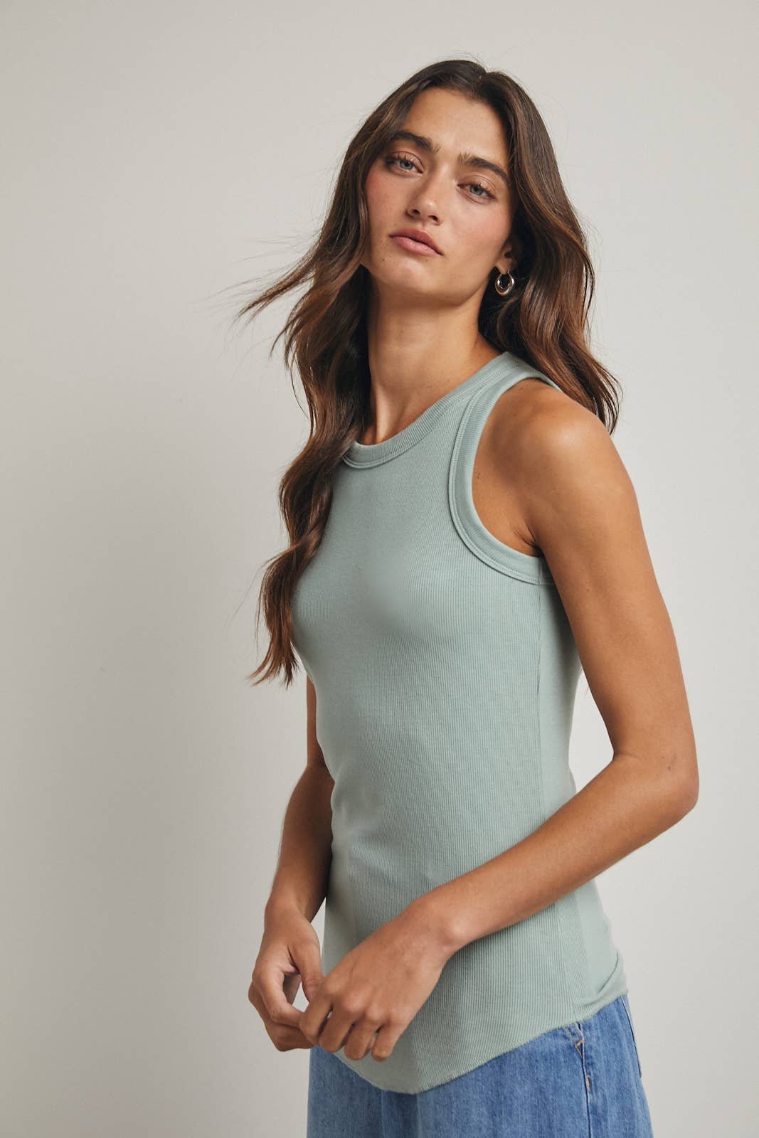 CREW NECK RIBBED KNIT TANK TOP / WL18-1044