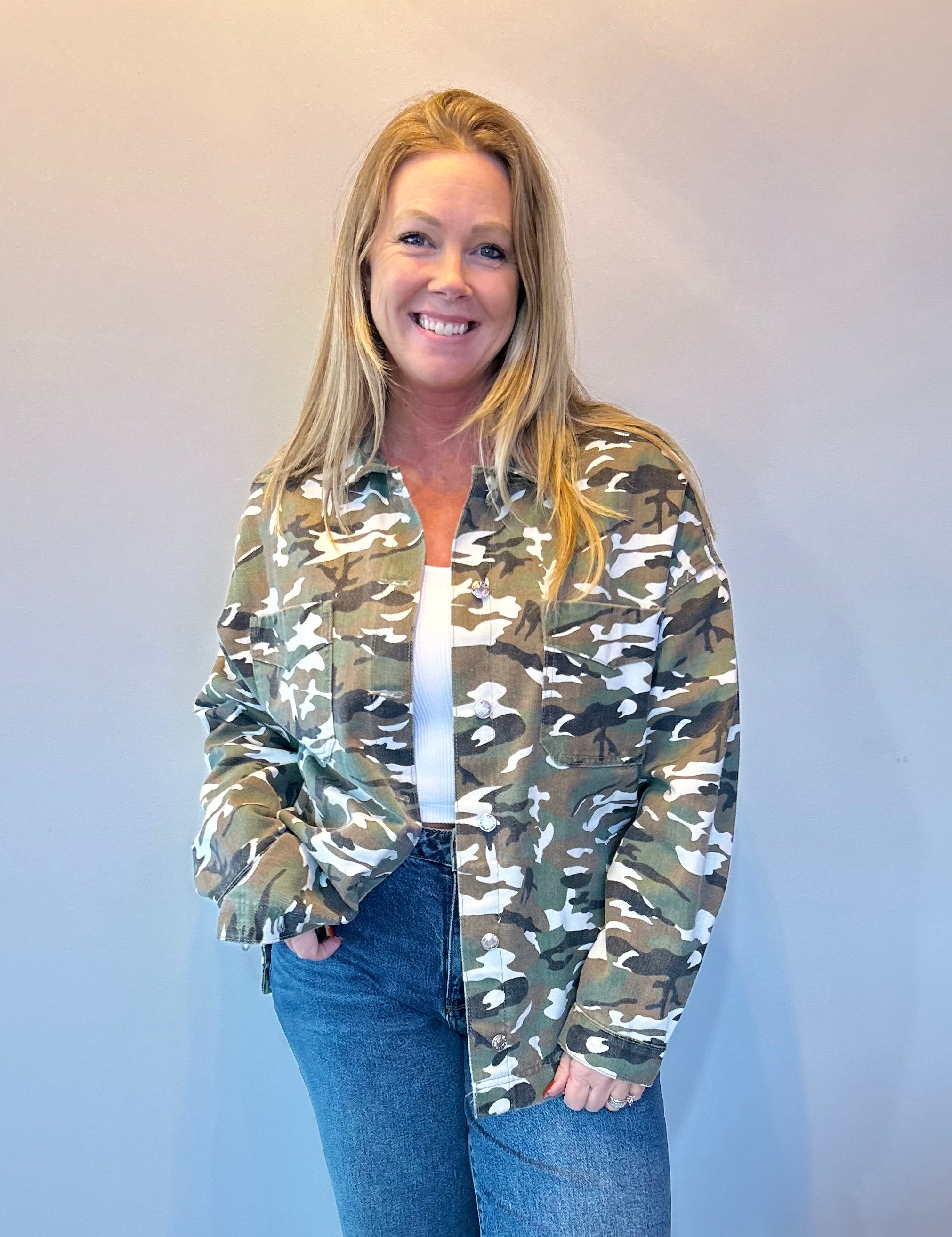 Camo Chest Pockets Loose Jean Jacket