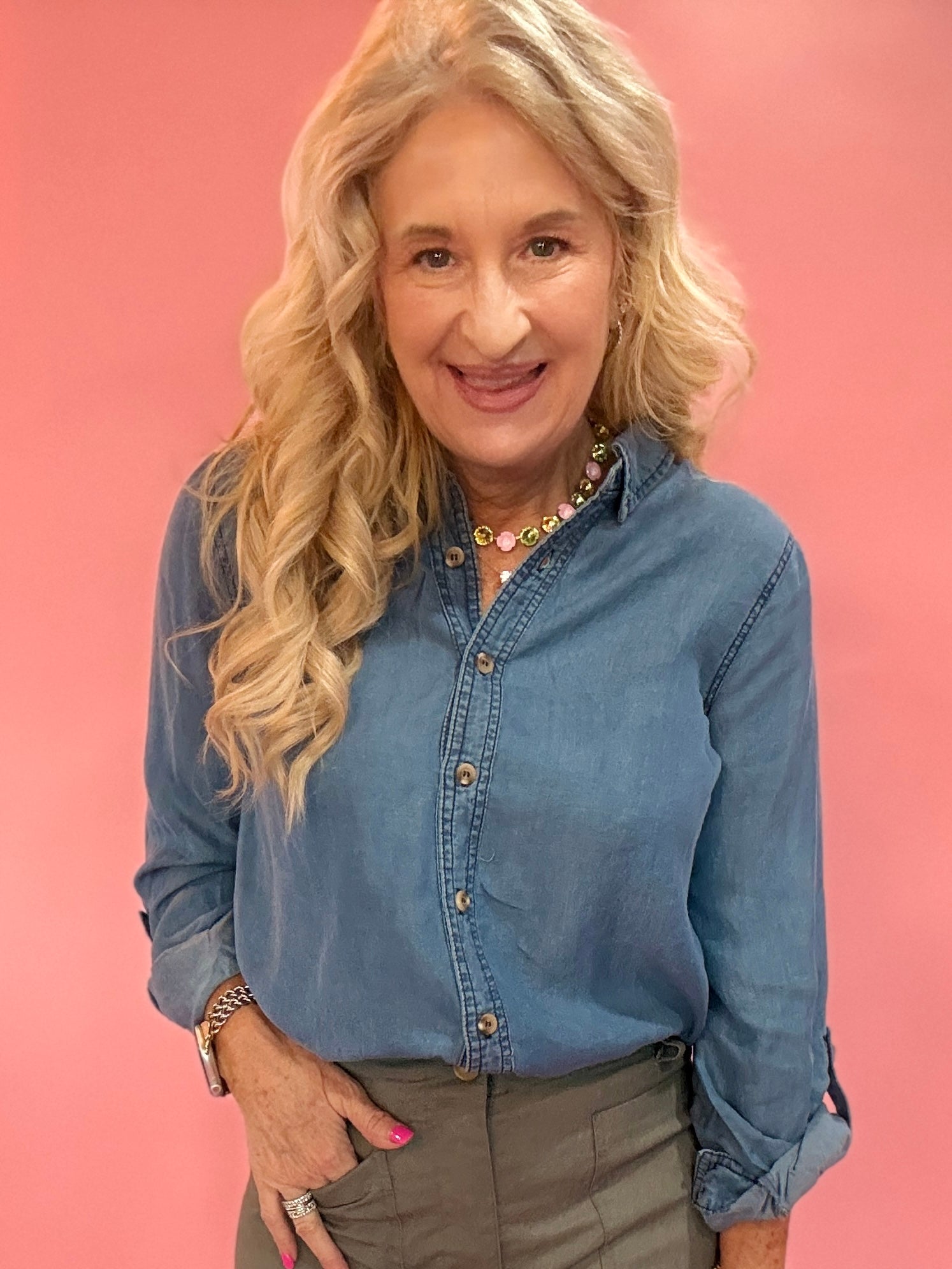 Chambray Collared 3/4 Tab Sleeve Button Down Shirt - Chambray