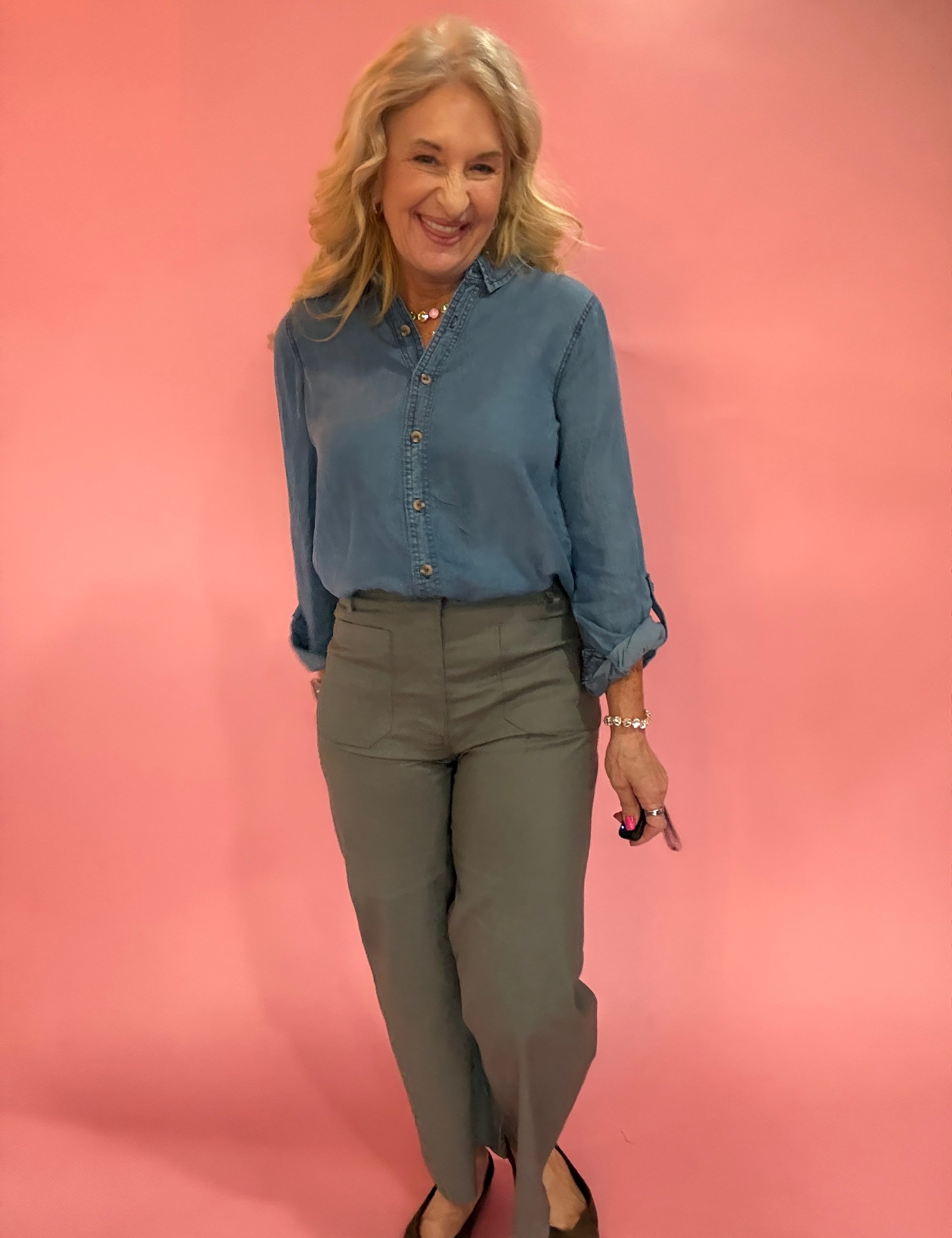 Chambray Collared 3/4 Tab Sleeve Button Down Shirt - Chambray