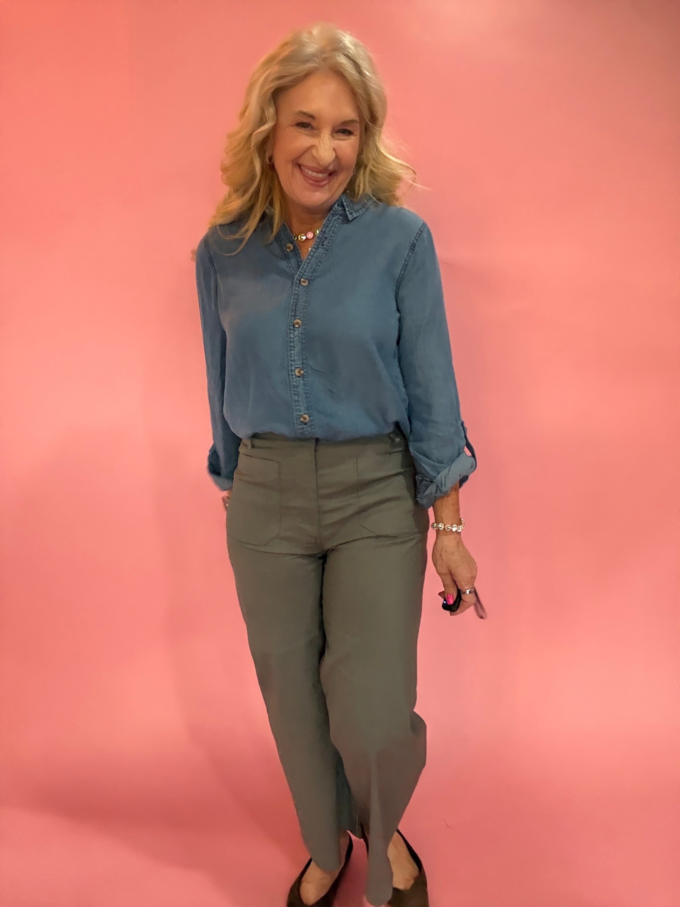 Chambray Collared 3/4 Tab Sleeve Button Down Shirt - Chambray