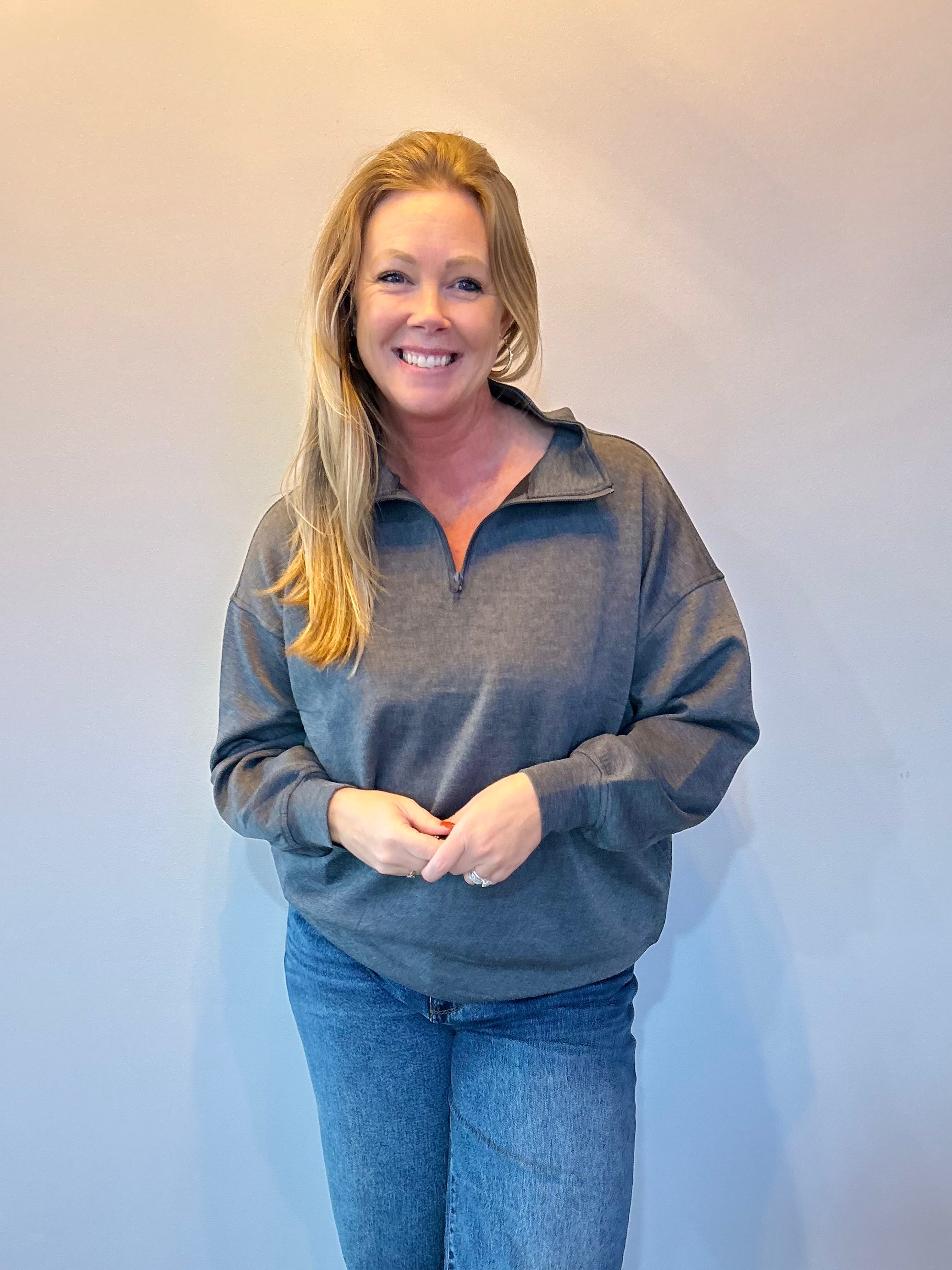 Cool Comfort Scuba Half Zip Pullover in Charcoal