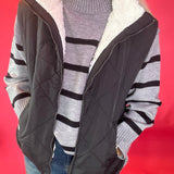 Cozy Contrast Quilted Fleece Vest in Black