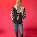 Cozy Contrast Quilted Fleece Vest in Black