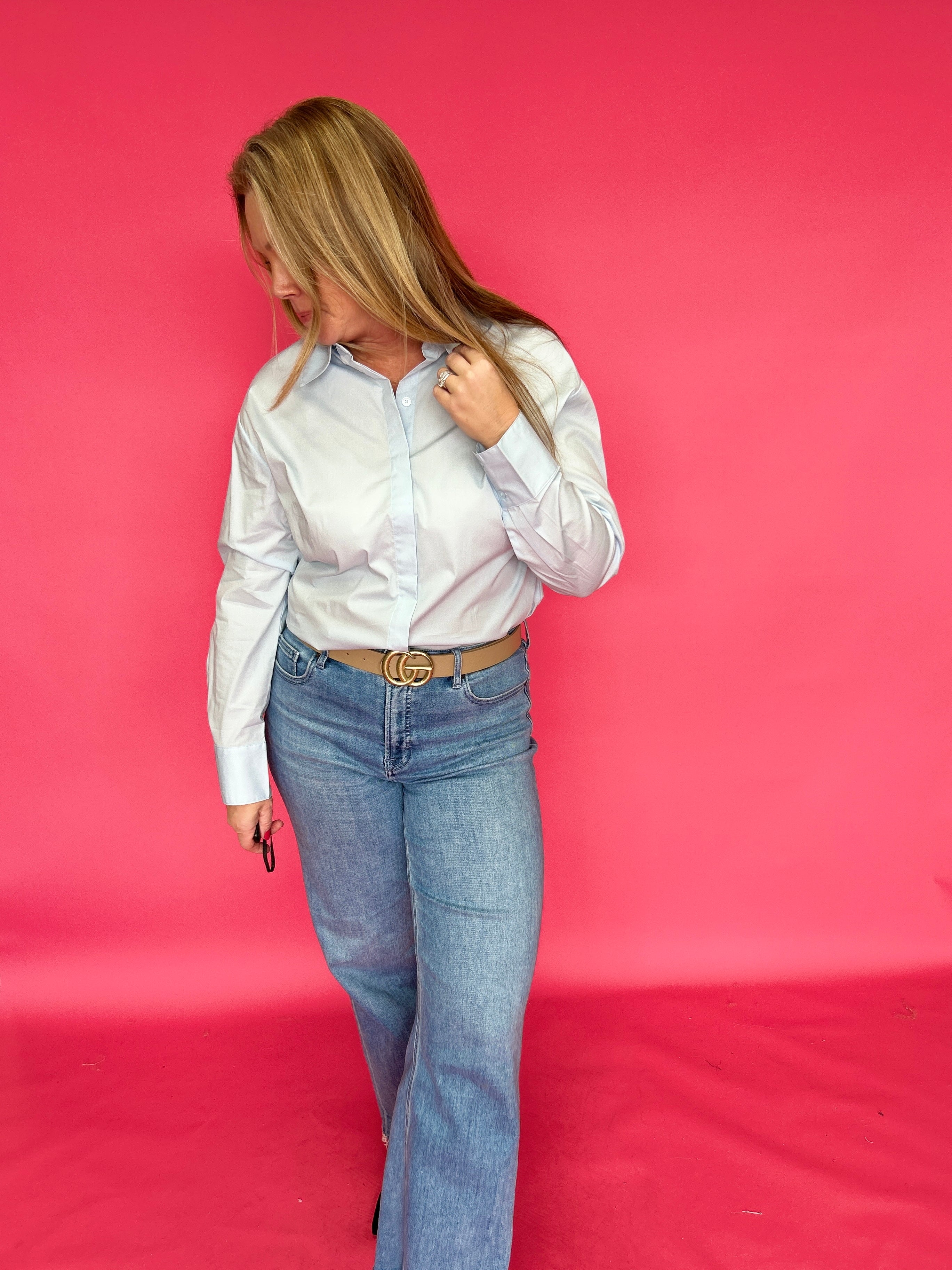 Crisp Poplin Stretch Button-Up Shirt in Light Blue - Shabby 2 Chic Boutiques