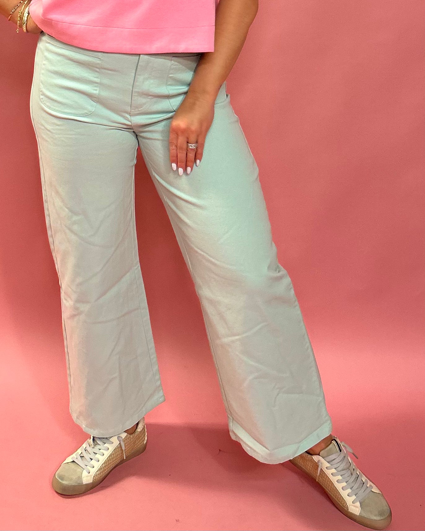 Effortless Edge: High-Waisted Wide-Leg Ankle Pants in Seafoam