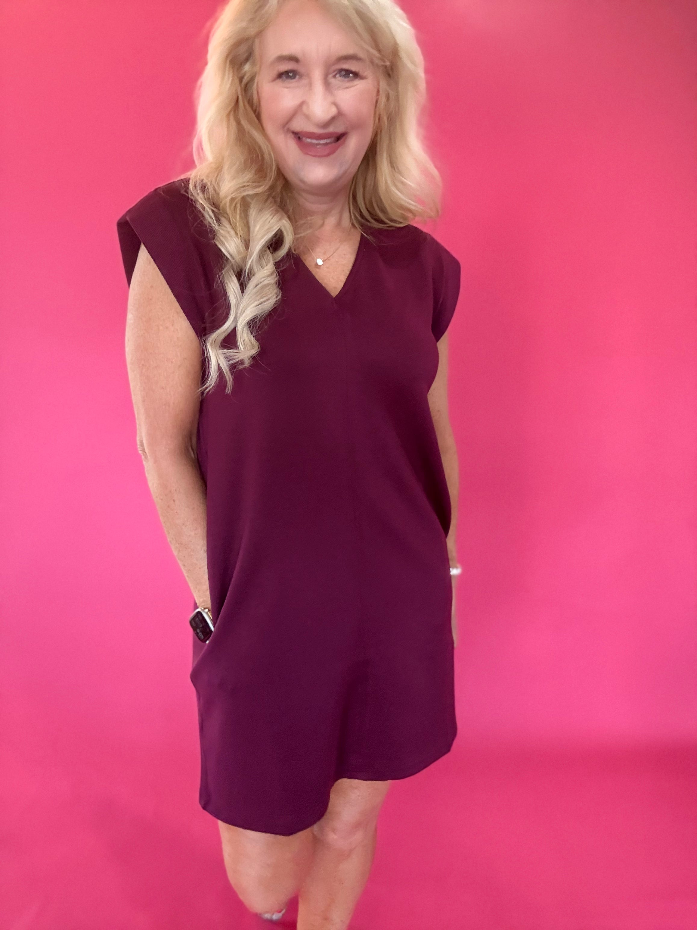 Effortless V-Neck Shift Dress in Burgundy