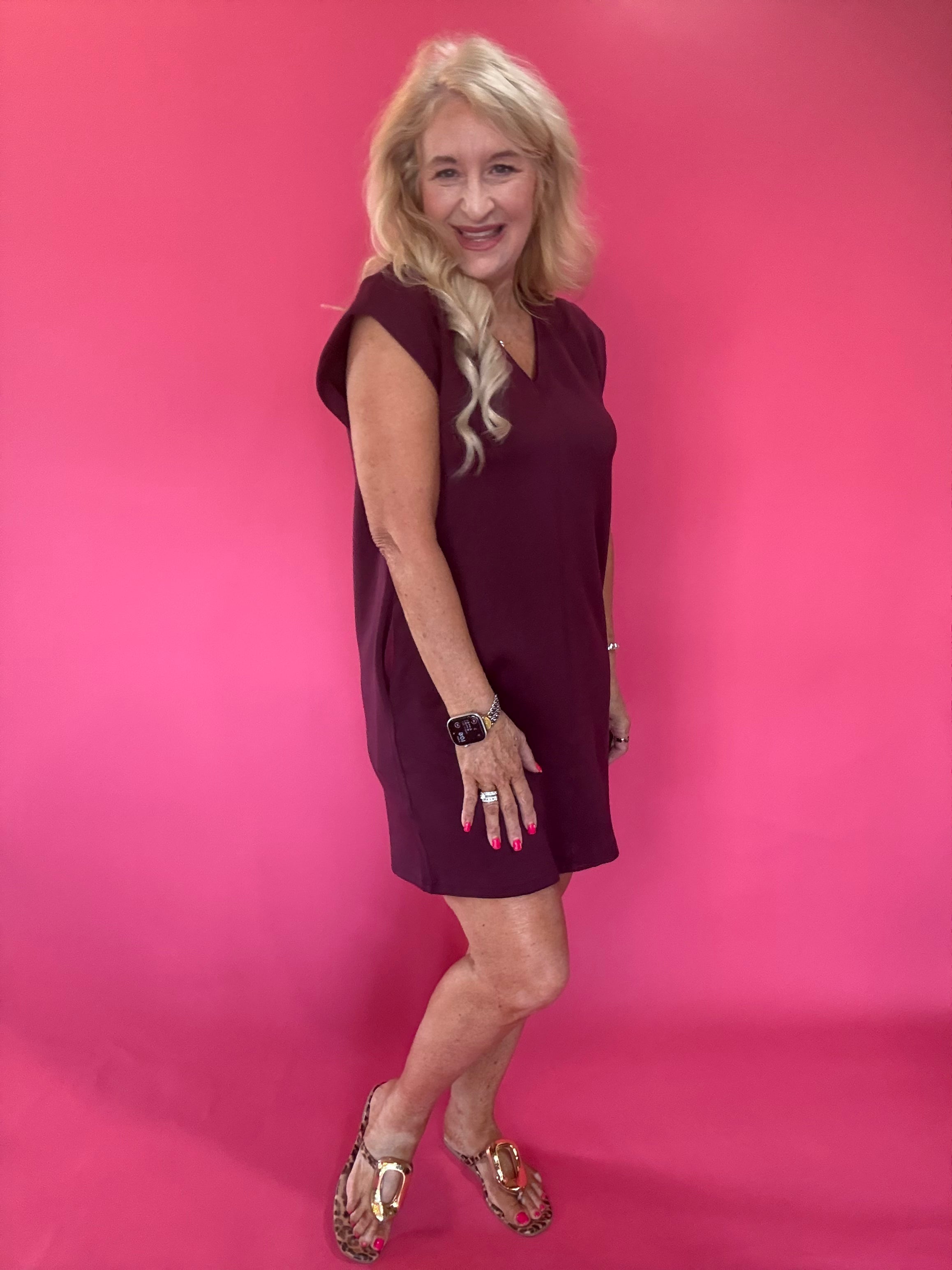 Effortless V-Neck Shift Dress in Burgundy