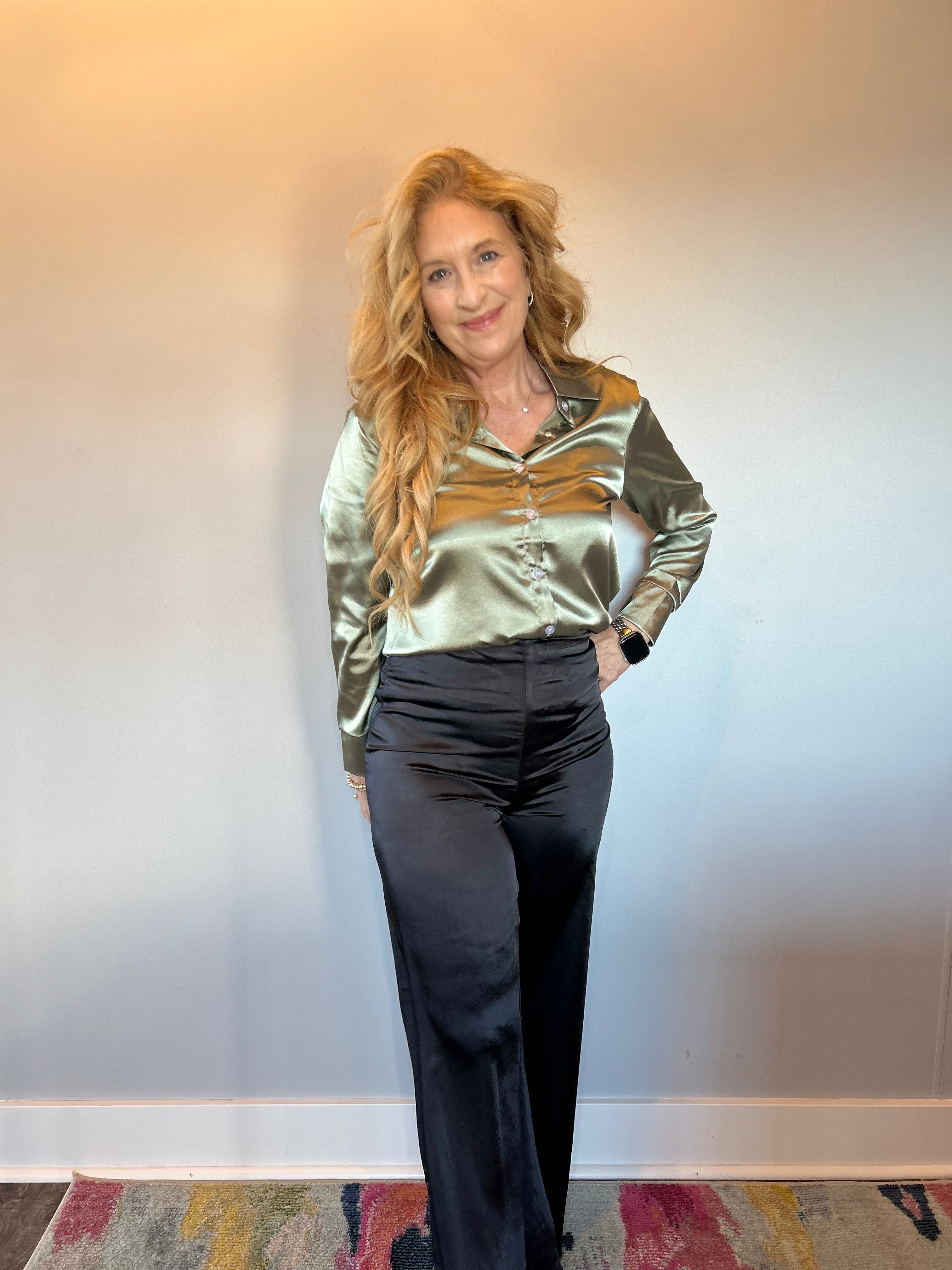 Emerald Elegance Satin Button-Down Blouse in Green