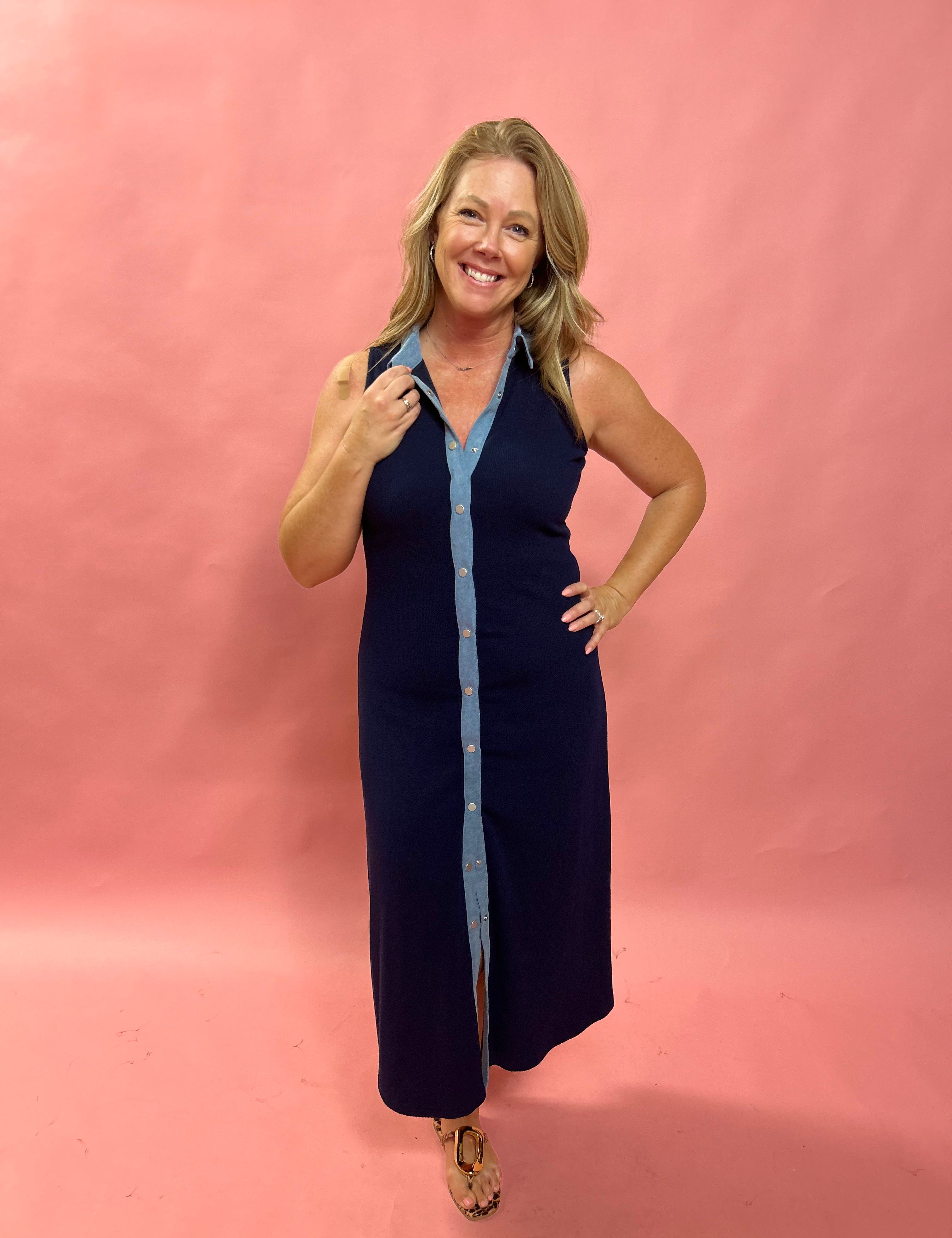 Everblue: Sleeveless Button-Up Midi Denim Dress