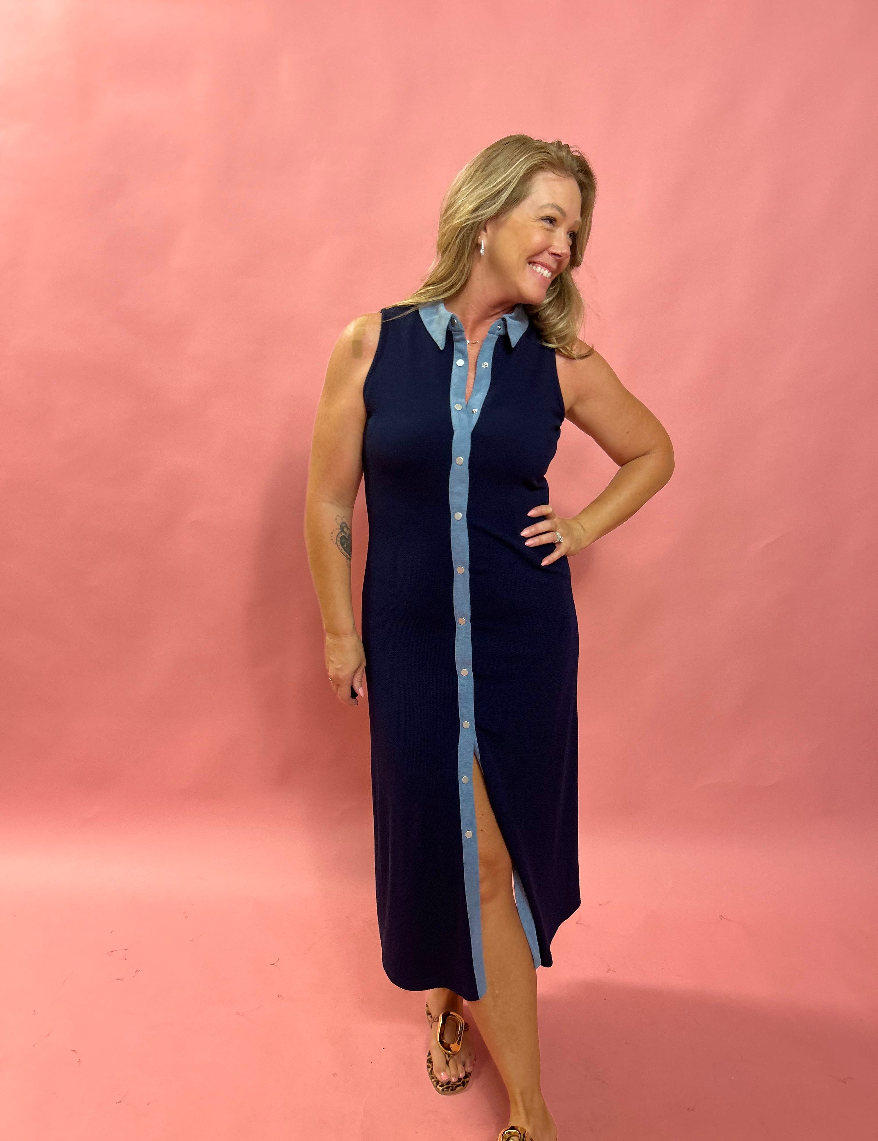 Everblue: Sleeveless Button-Up Midi Denim Dress