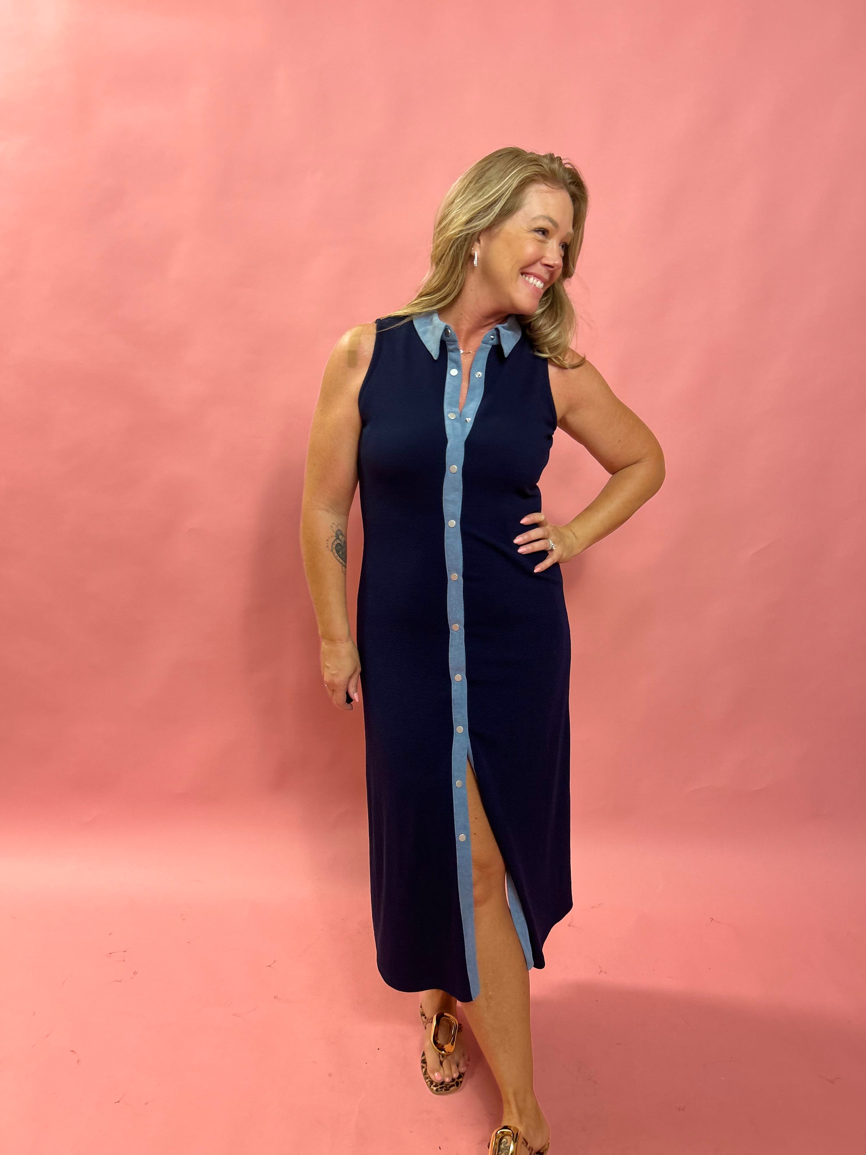 Everblue: Sleeveless Button-Up Midi Denim Dress