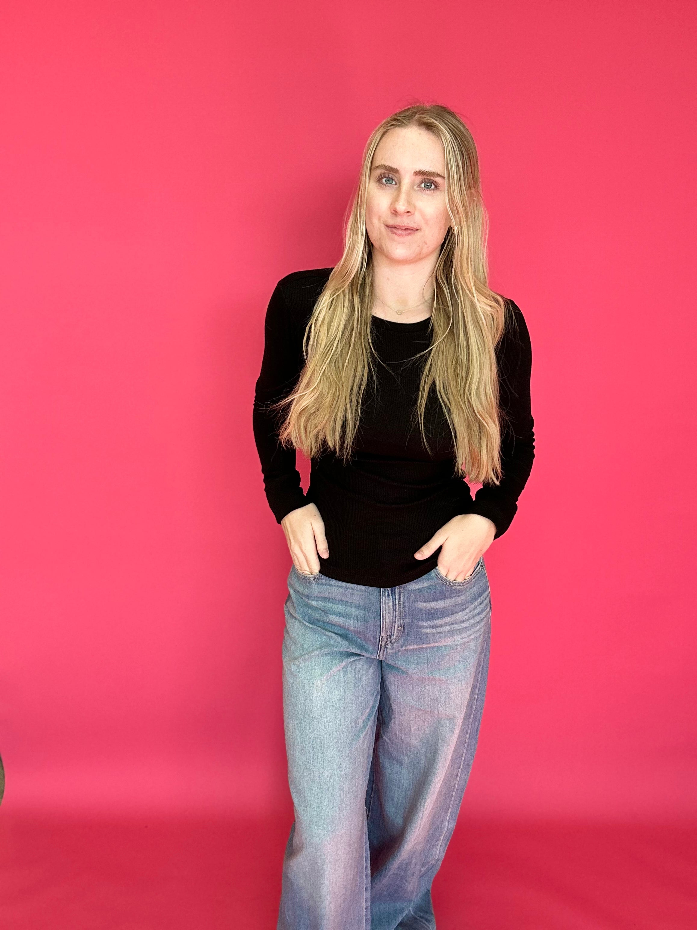 Everyday Essential Thermal Crewneck Top in Black