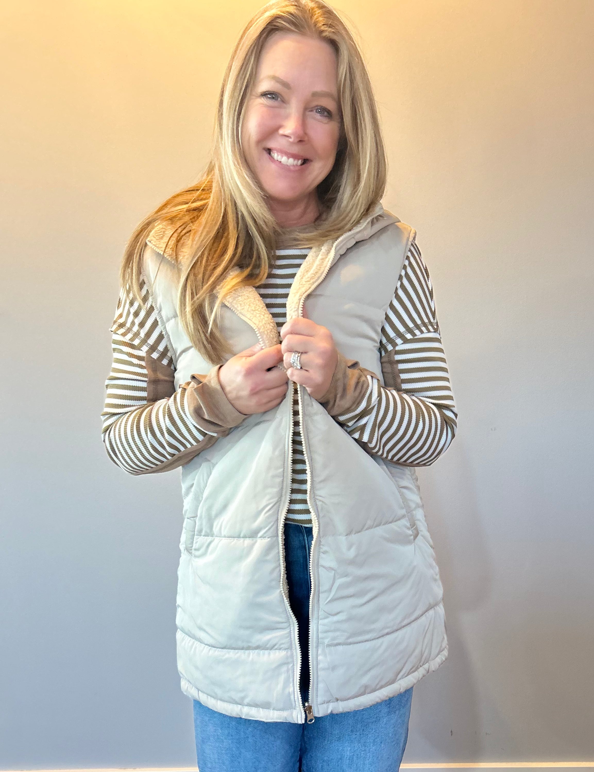 Faux Fur Trim Zip-Up Coat in Beige