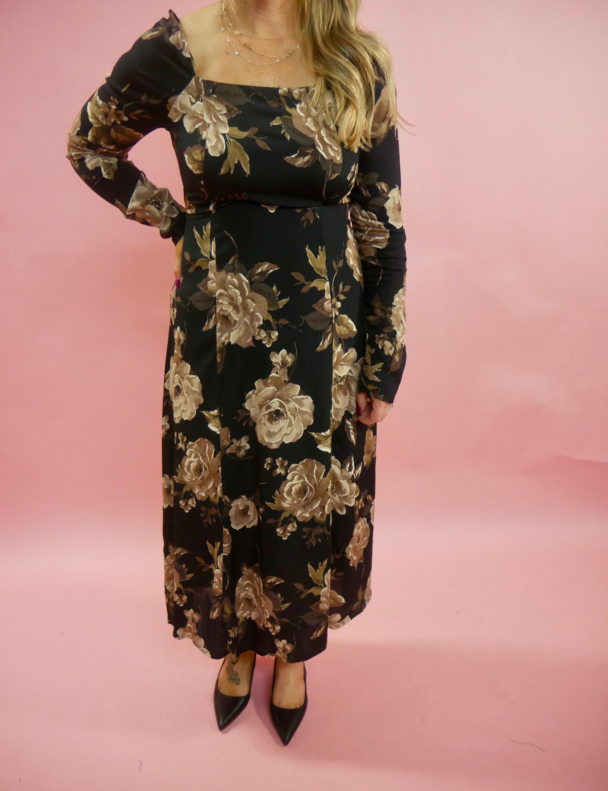 Felicia Square Neck Floral Midi Dress