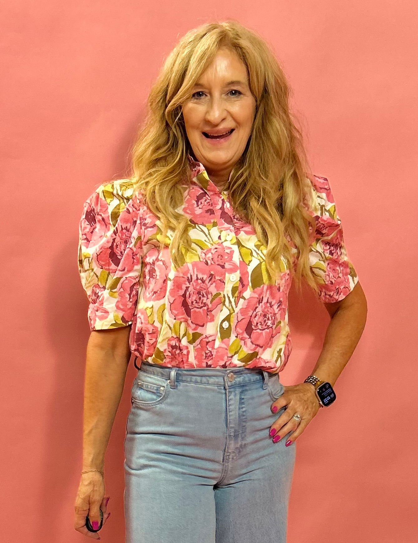 Feminine, flowy, Chic Floral Blouse