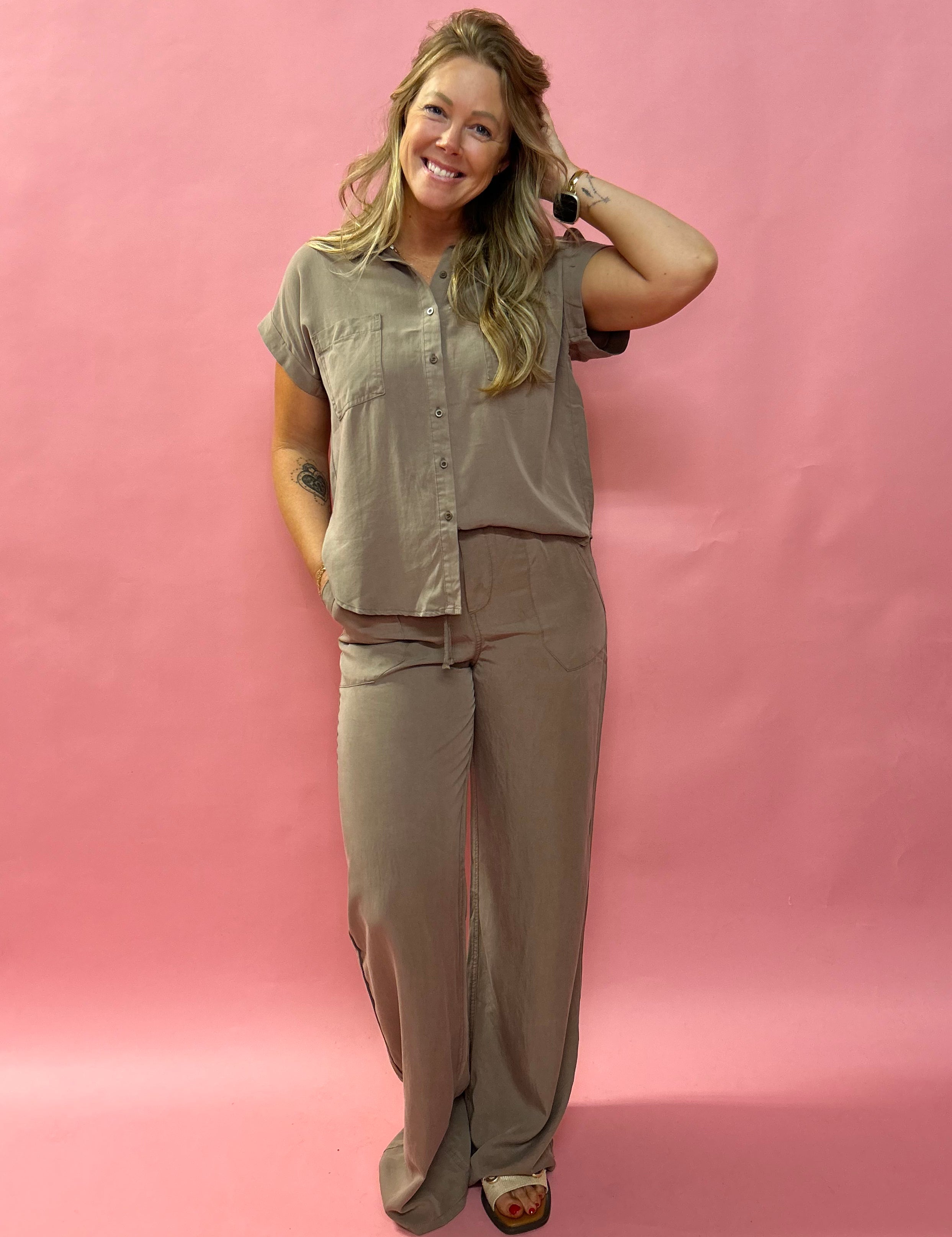 Hillary High Waist Drawstring Pants in Brown