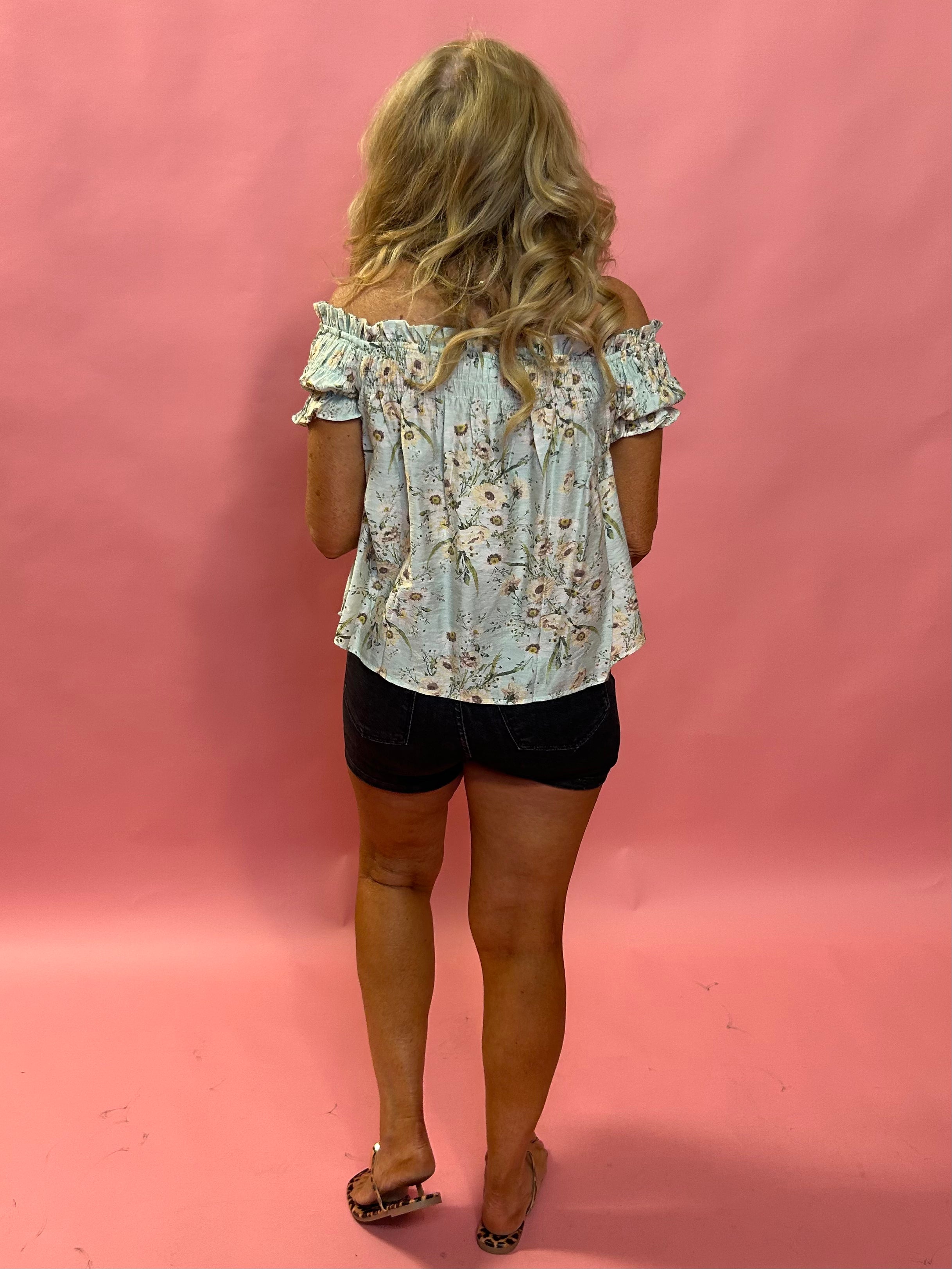 Judy Blue Tummy Control Shorts in Black