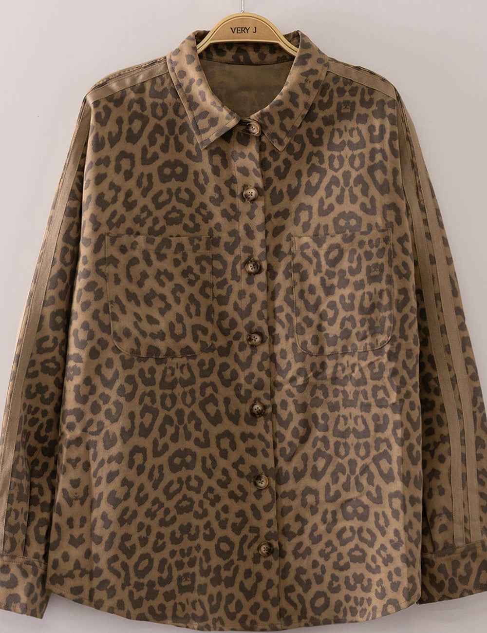 Leopard Print Pocket Front Shacket Layering Top
