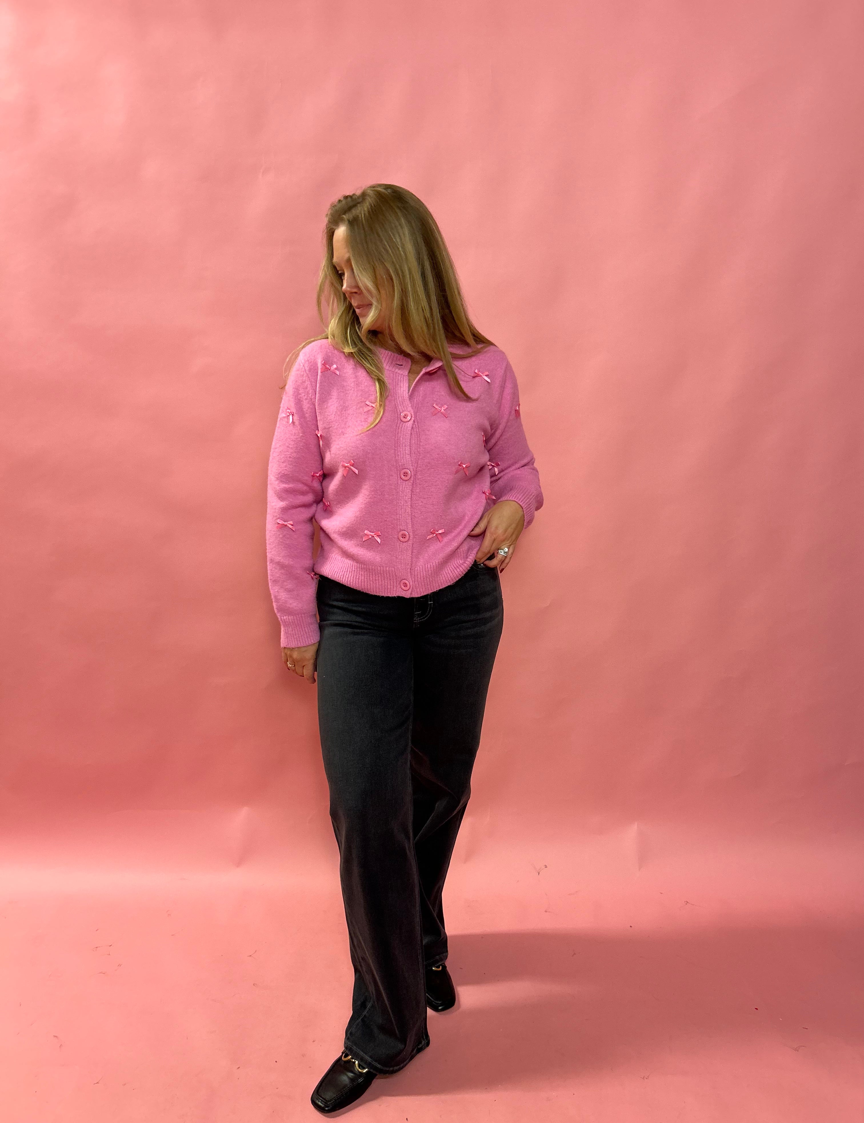 Logan Dark Light Wash Stretch Dad Jean in Charcoal