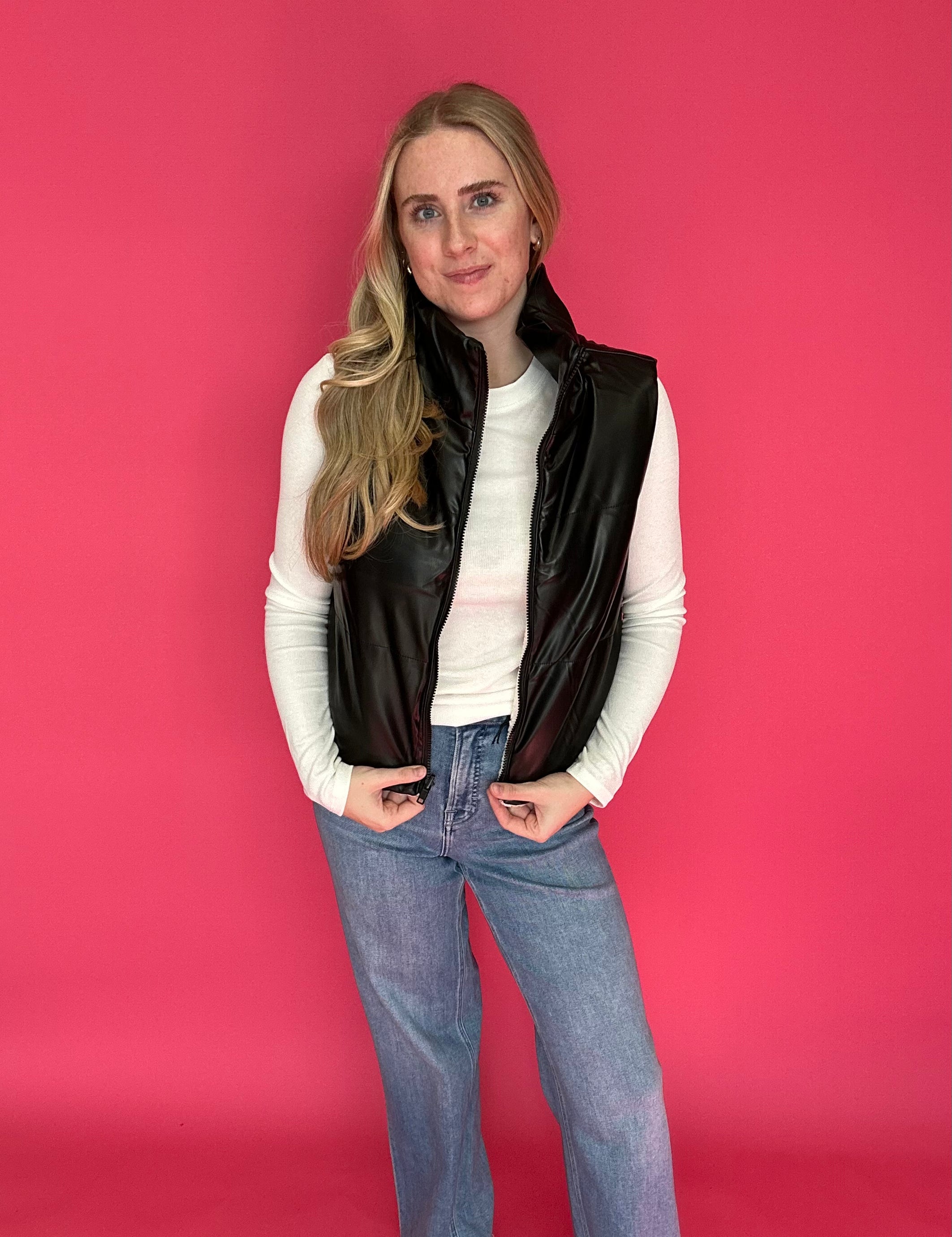 Logan Light Wash Clean Cut Stretch Dad Jean