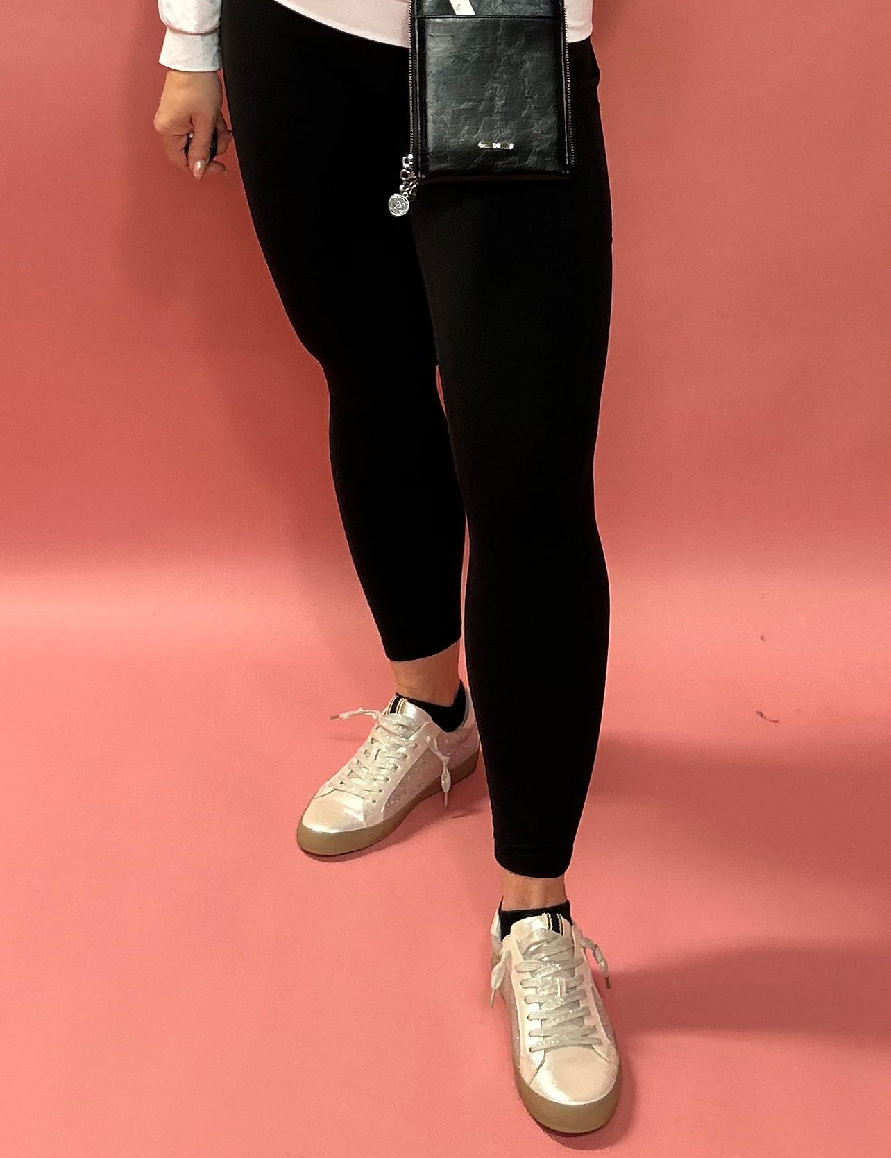 Manhattan Ultra Slim Leggings in Black