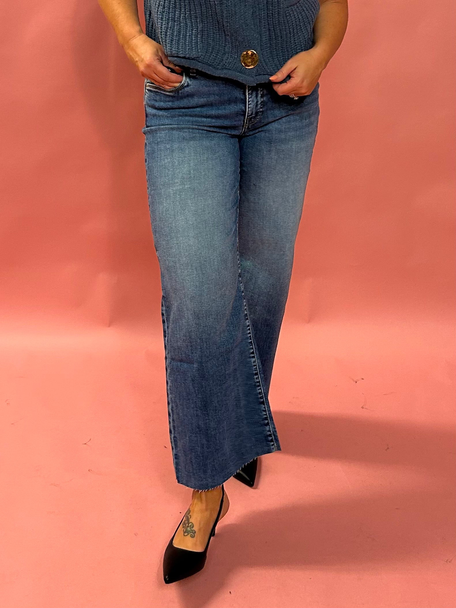 Meg HR Wide Leg in Toughness