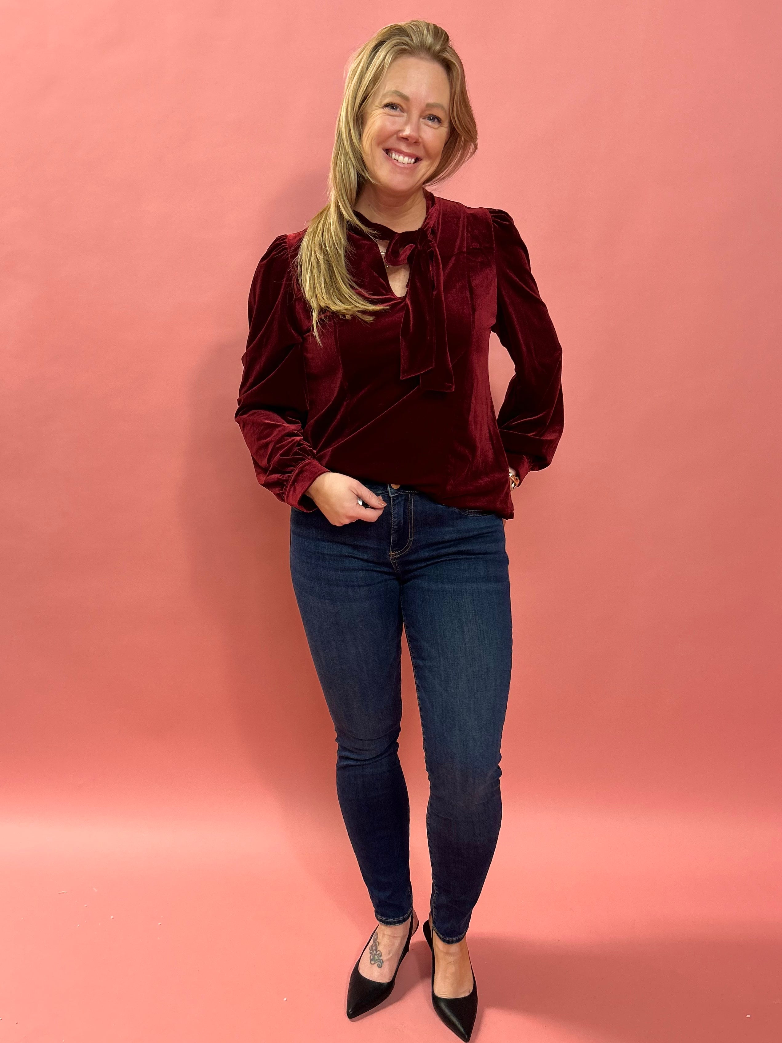 Mia Toothpick Skinny in Dark Stone Base Wash