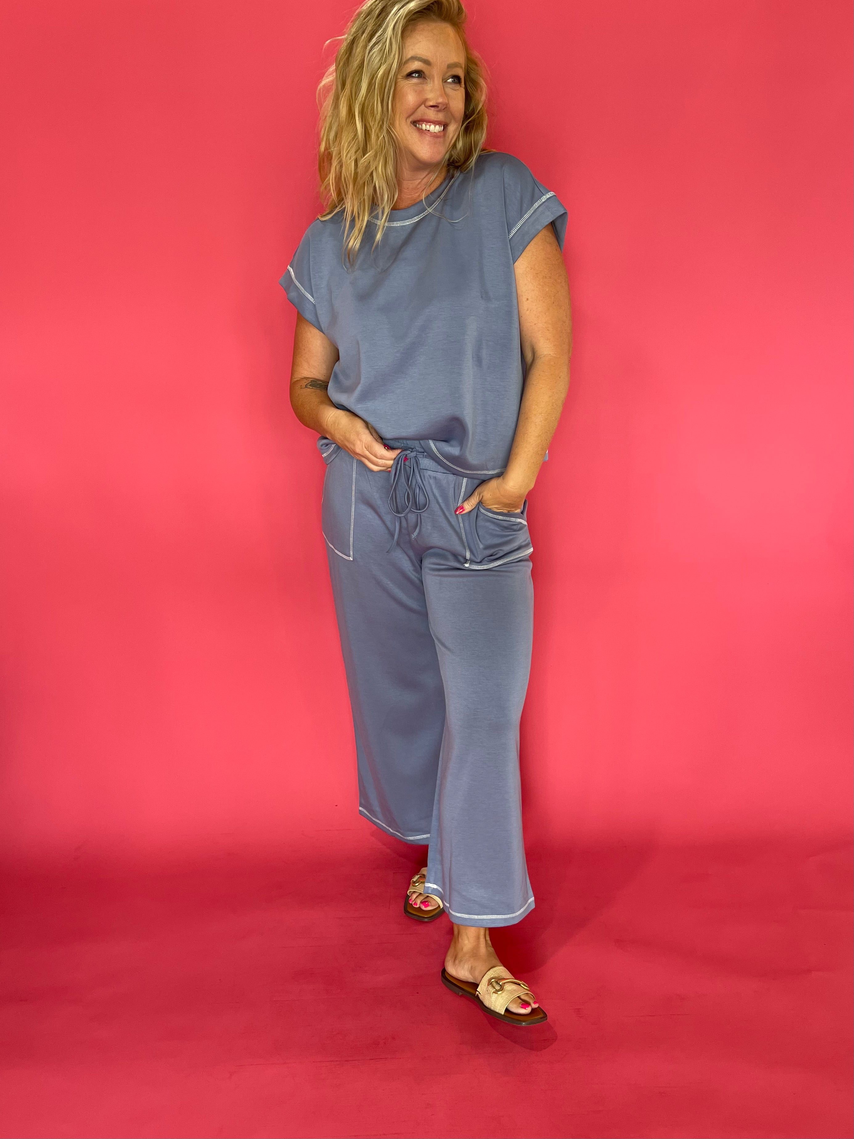 Off-Duty Scuba Lounge Set