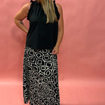 Oliva Abstract Midi Skirt in Black