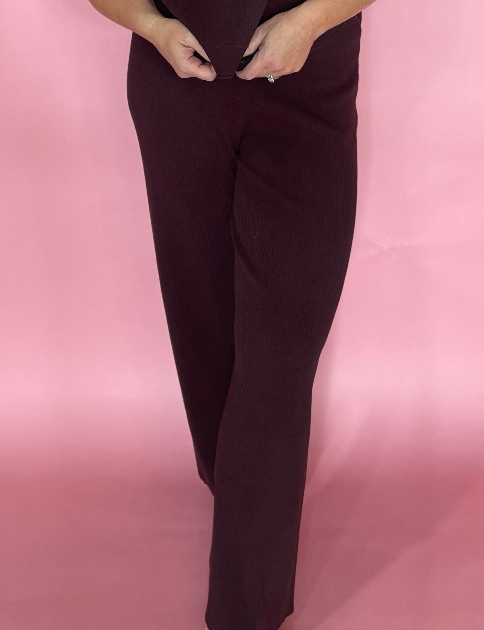 Polished Ease Knit Trousers in Brown