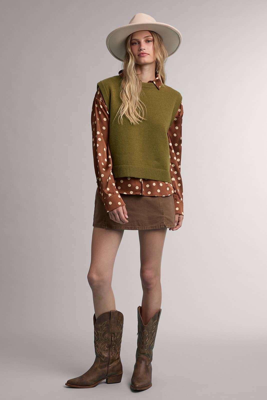 Beige Crew Neck Knit Vest