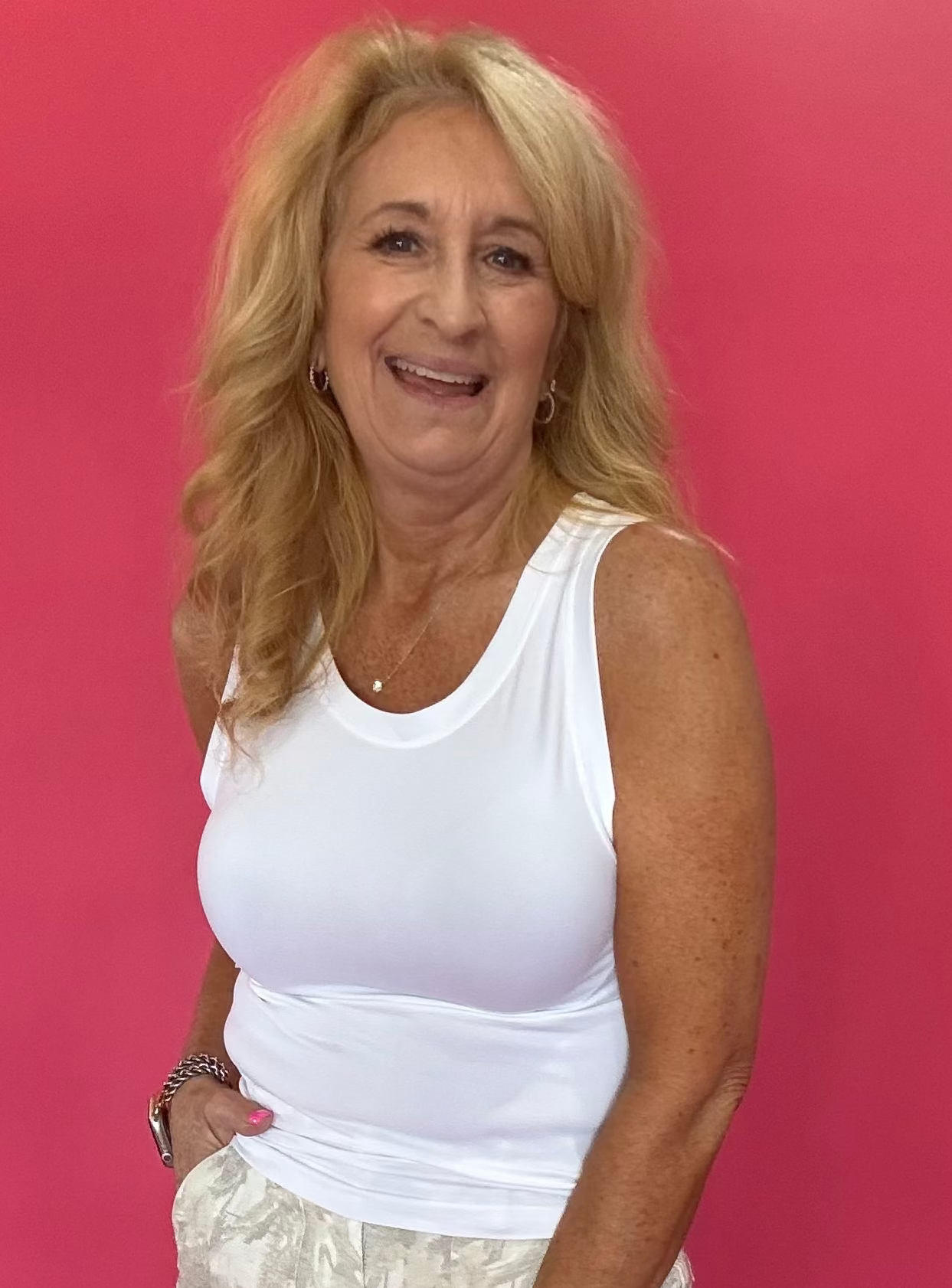 Ready To Go Essential Seamless Tank in White