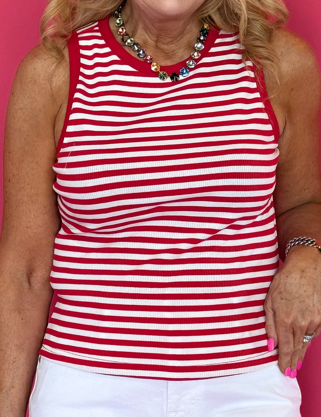 Red Hot Round Neck Sleeveless Stripe Tank in Red & White