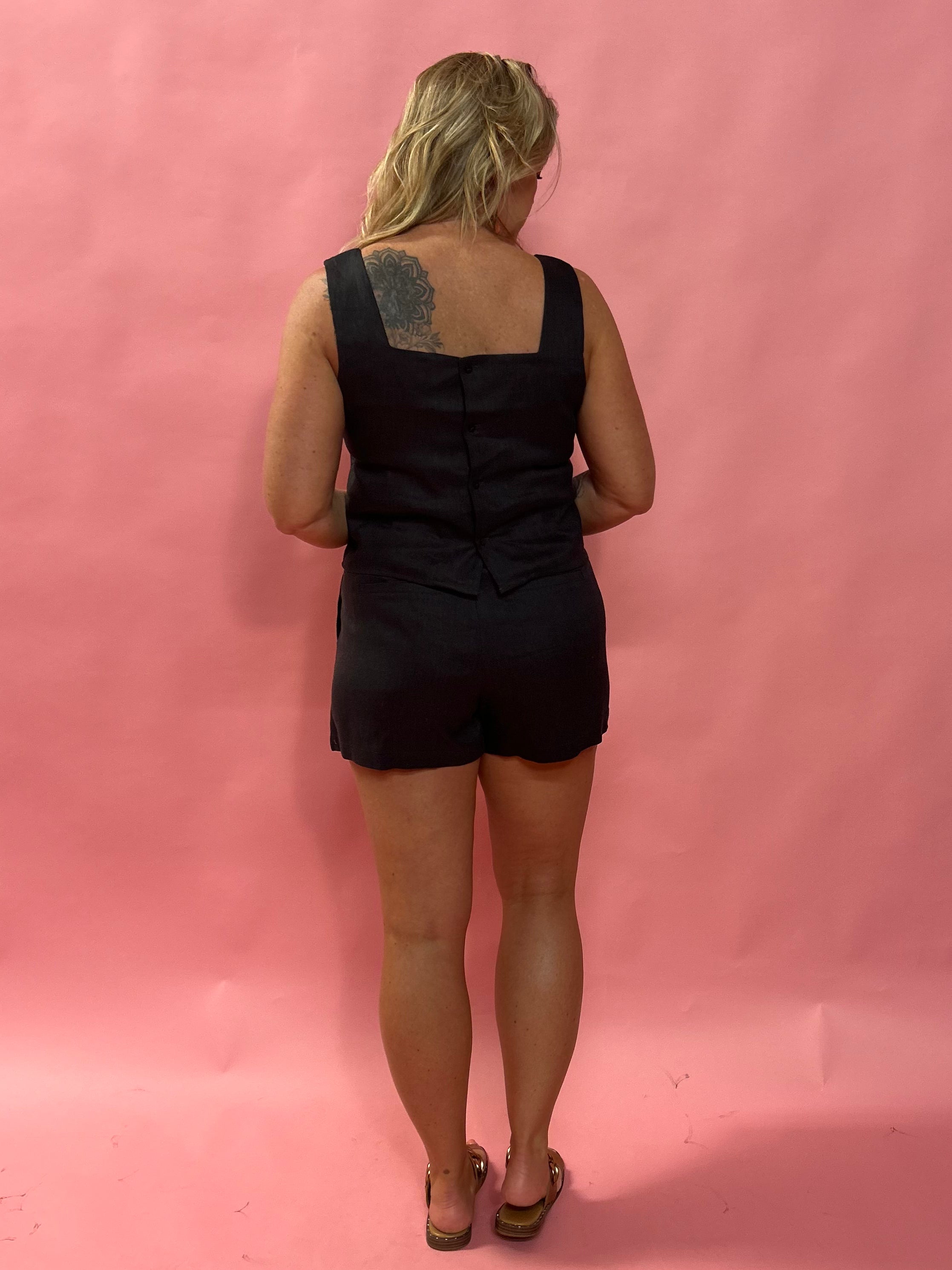 Rosalia Shorts Tailored Shorts in Black