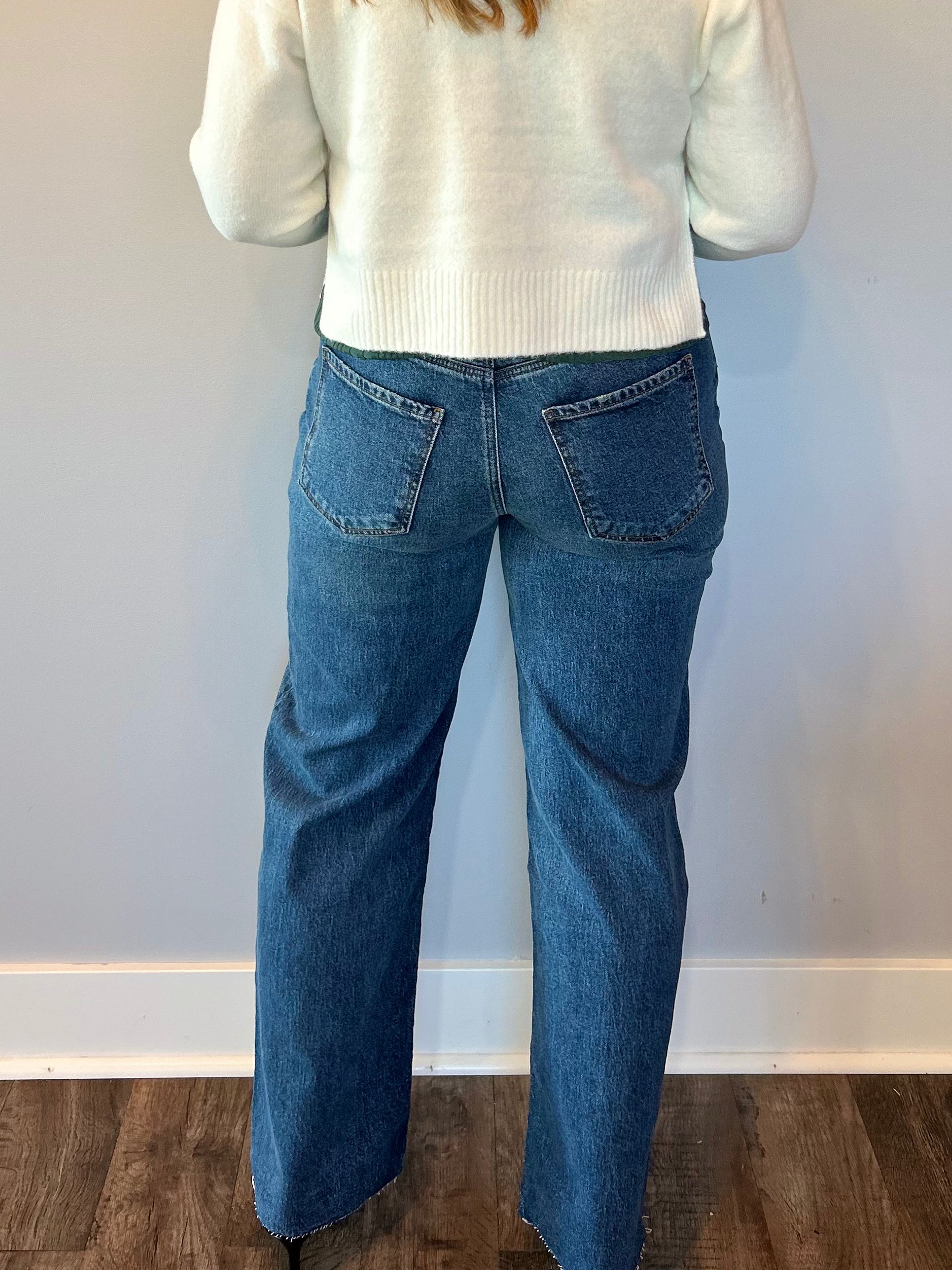 Sienna HR Straight Leg with Raw Hem